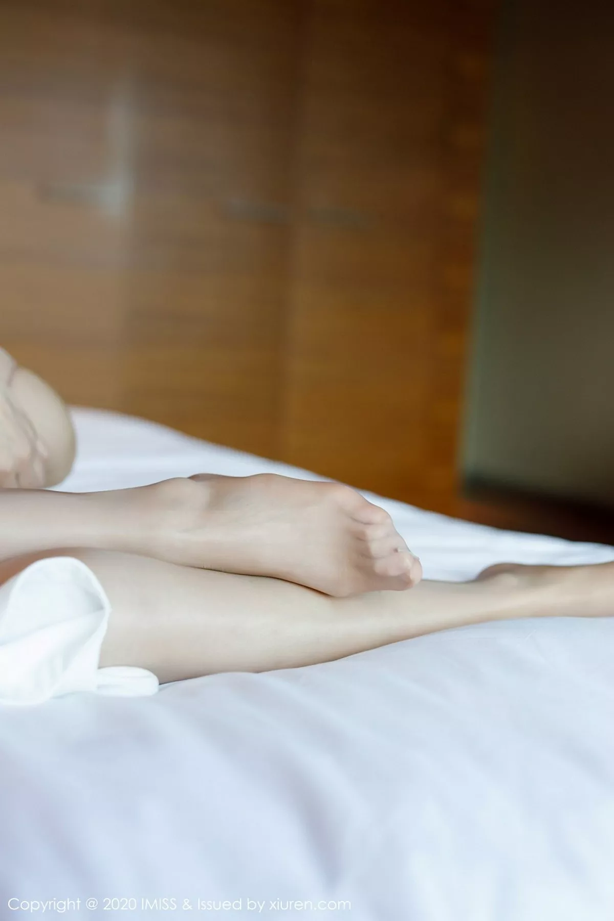 秀人集.com_[IMISS爱蜜社]Vol.512_嫩模方子萱洁白飒爽职业西服主题开档肉丝裤袜撩人诱惑写真60P