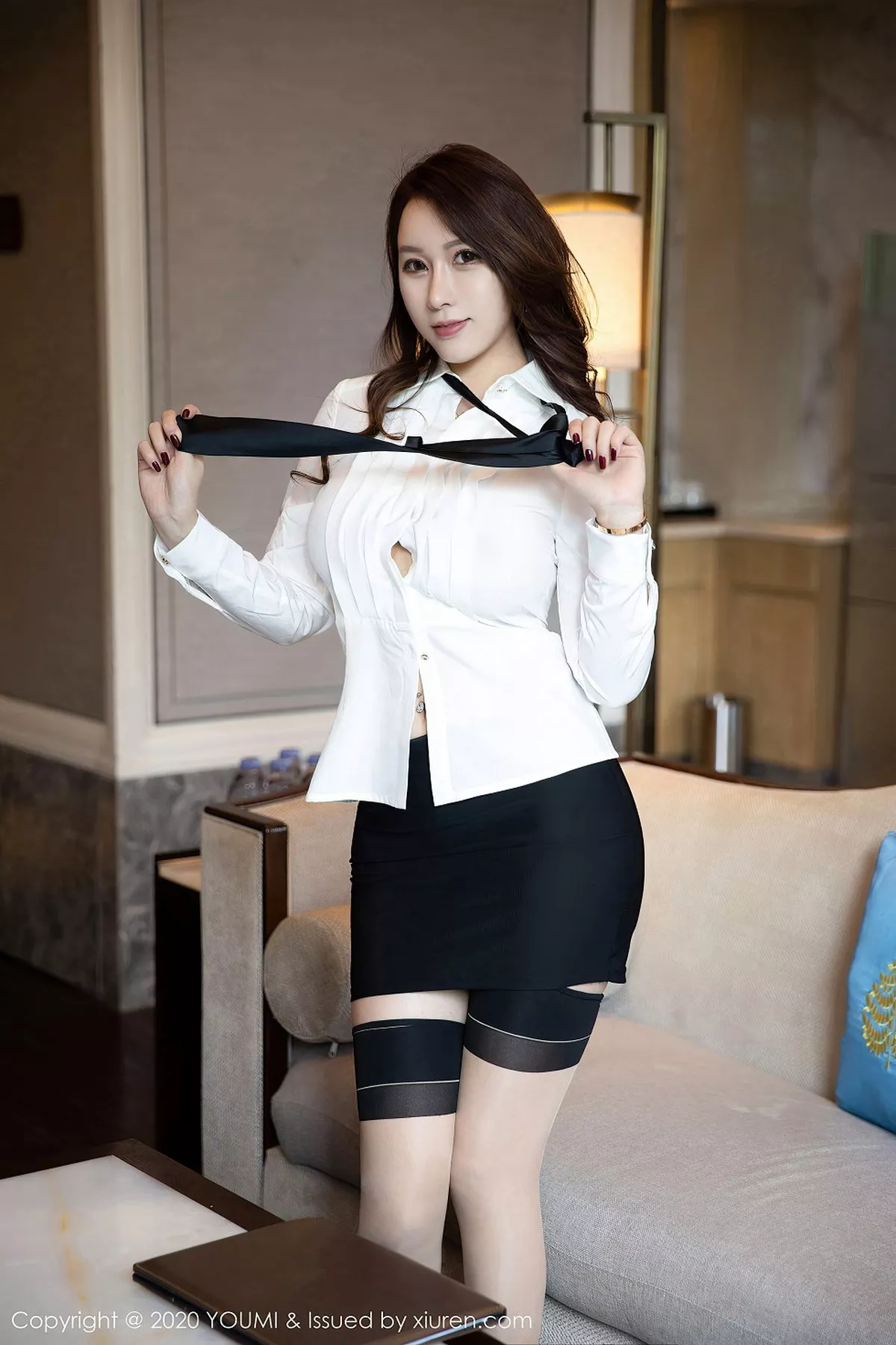 秀人集.com_[YouMi尤蜜荟]Vol.535_女神Egg-尤妮丝西双版纳旅拍私人管家主题丰满身材诱惑写真67P