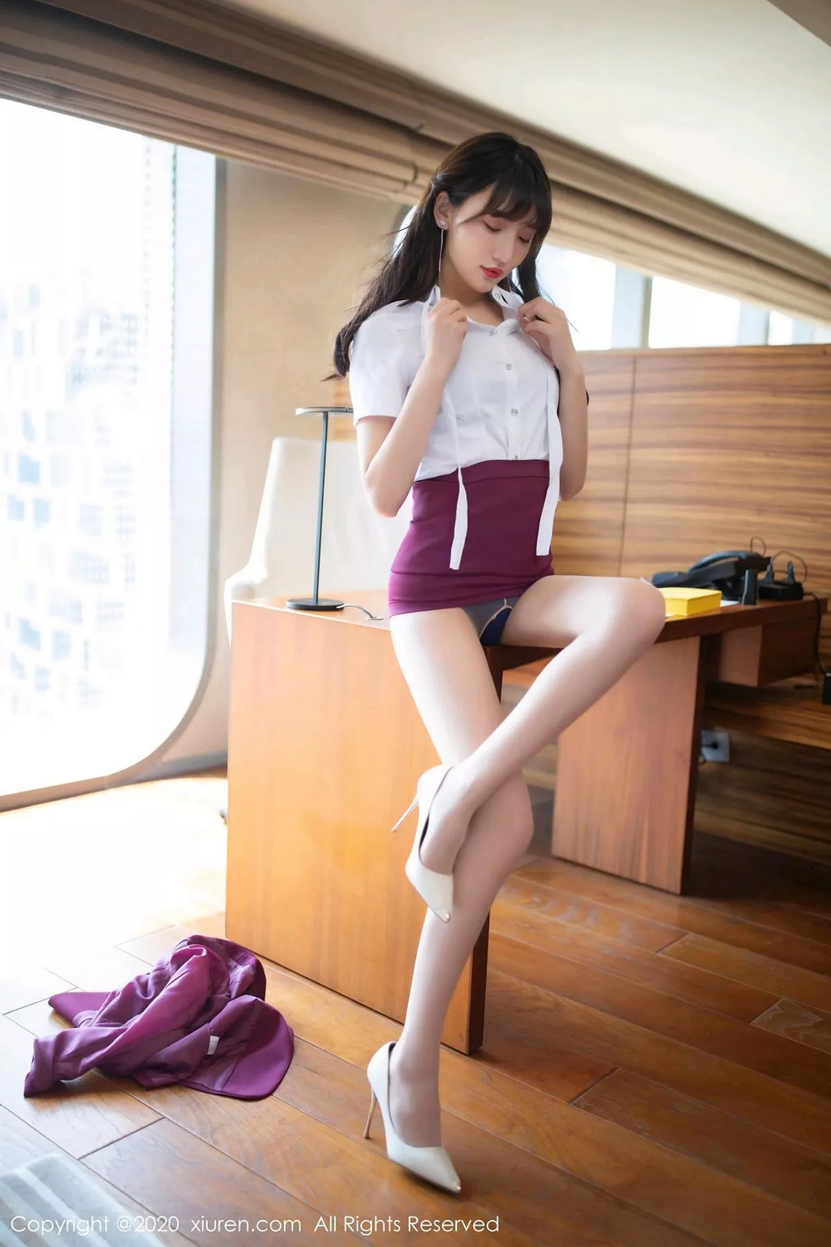 秀人集.com_[XiuRen秀人网]No.2705_嫩模陆萱萱空姐制服主题私房床上半脱露性感缕空内衣诱惑写真78P