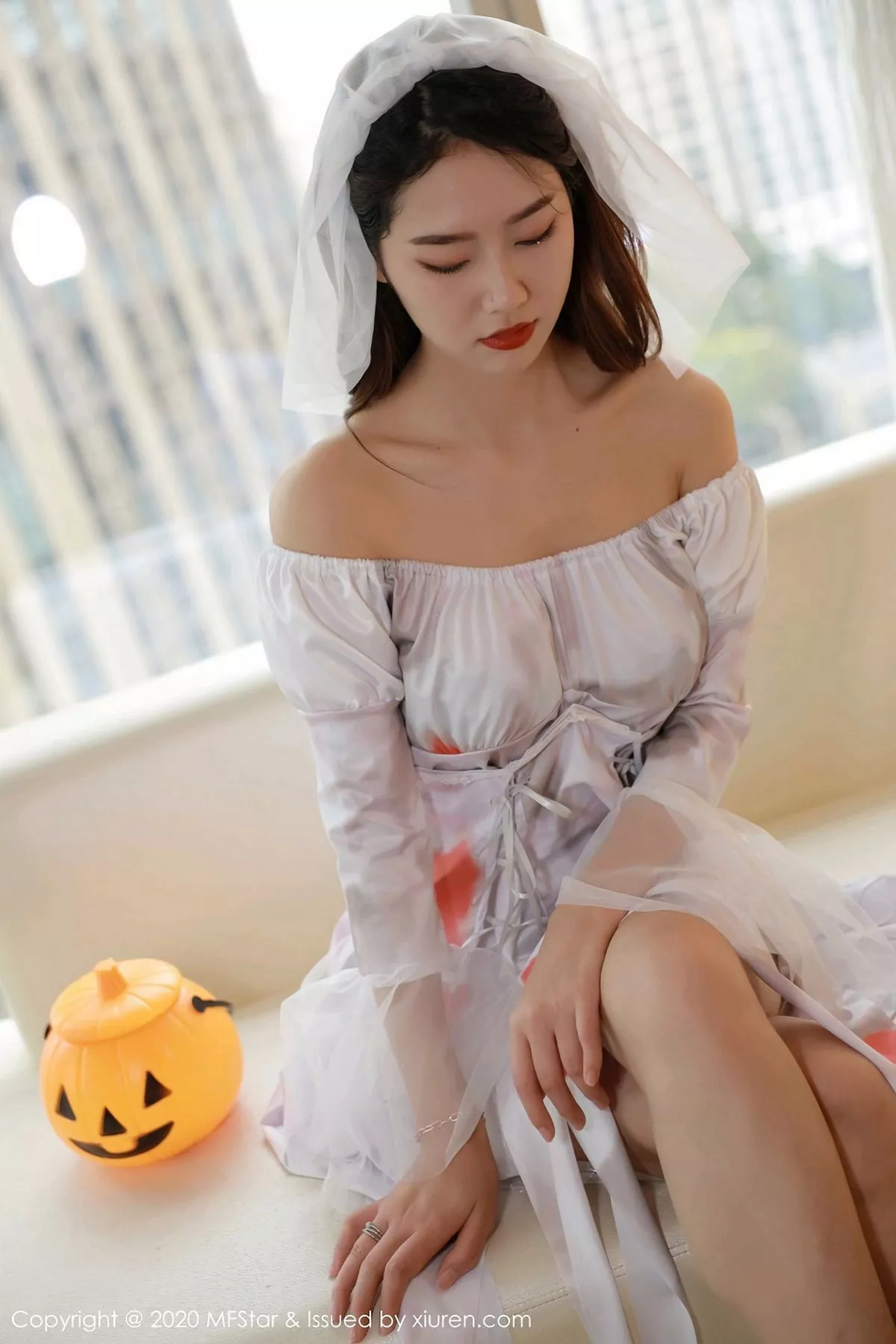 秀人集.com_[MFStar模范学院]Vol.408_嫩模方子萱万圣节鬼新娘主题撩裙露蕾丝内裤诱惑写真61P
