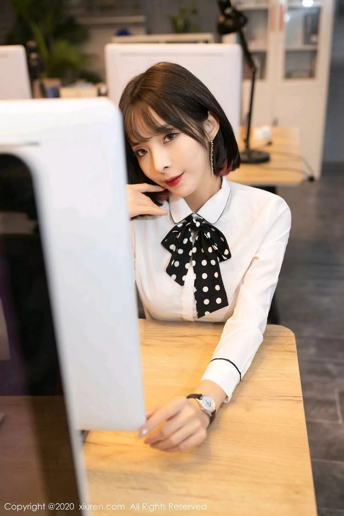 秀人集.com_[XiuRen秀人网]No.2755_嫩模陈小喵办公室邂逅主题超薄黑丝裤袜秀缕空蕾丝内裤诱惑写真90P