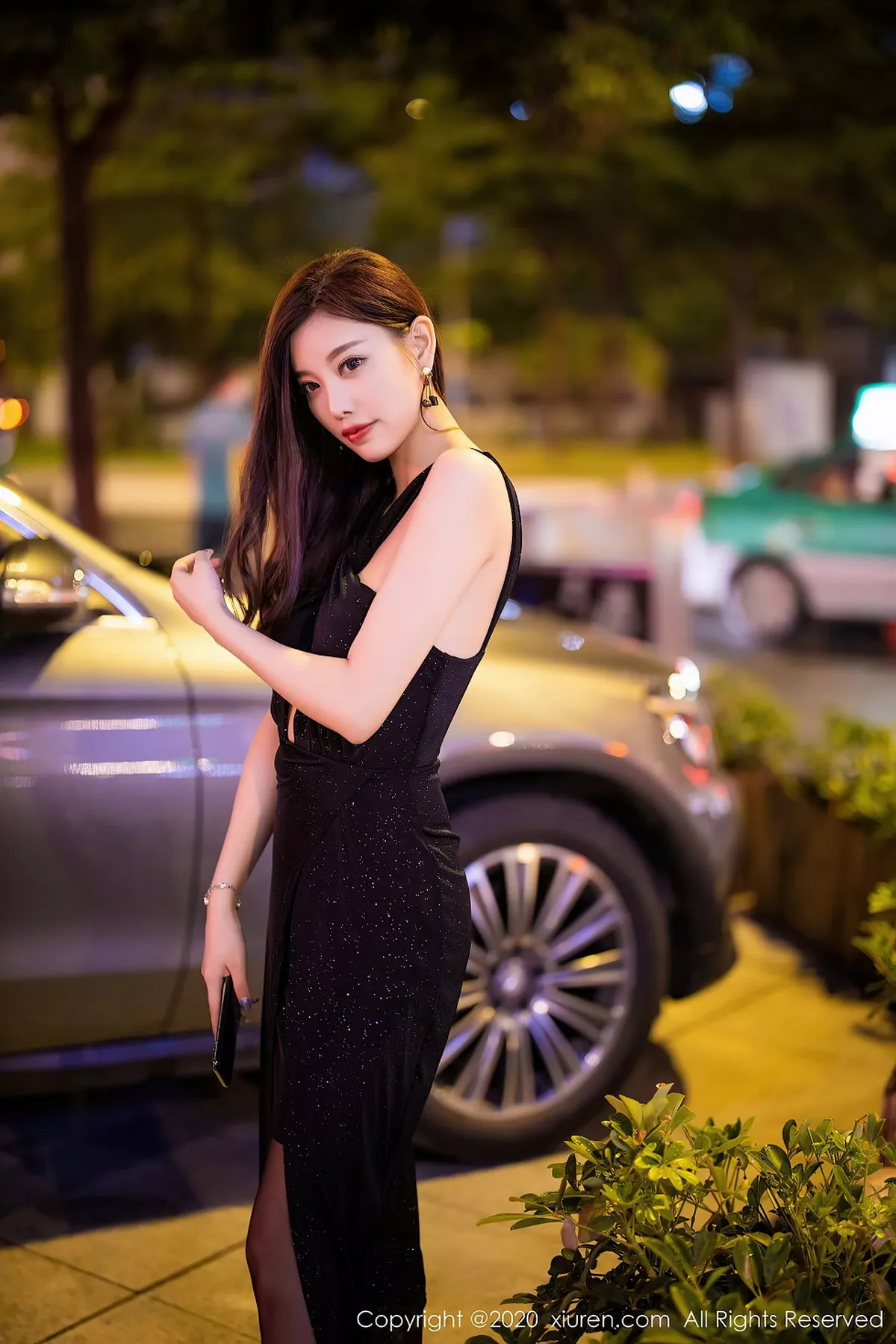 秀人集.com_[XiuRen秀人网]No.2616_女神杨晨晨sugar私房典雅礼裙配黑丝裤袜撩人姿势诱惑写真118P