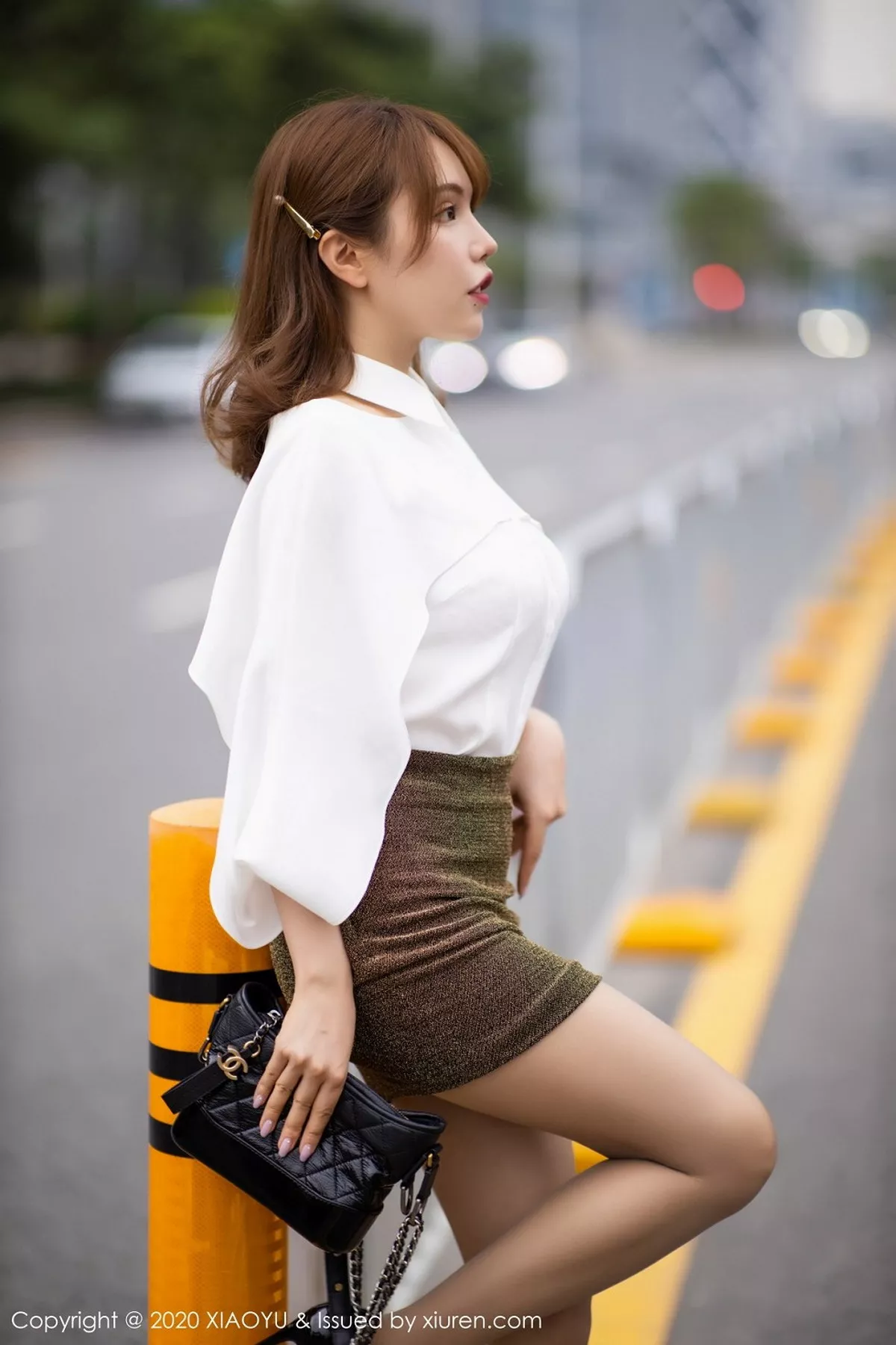 秀人集.com_[XiaoYu画语界]Vol.382_女神黄乐然性感魅力车拍系列白衬衣配肉丝裤袜撩人诱惑写真112P