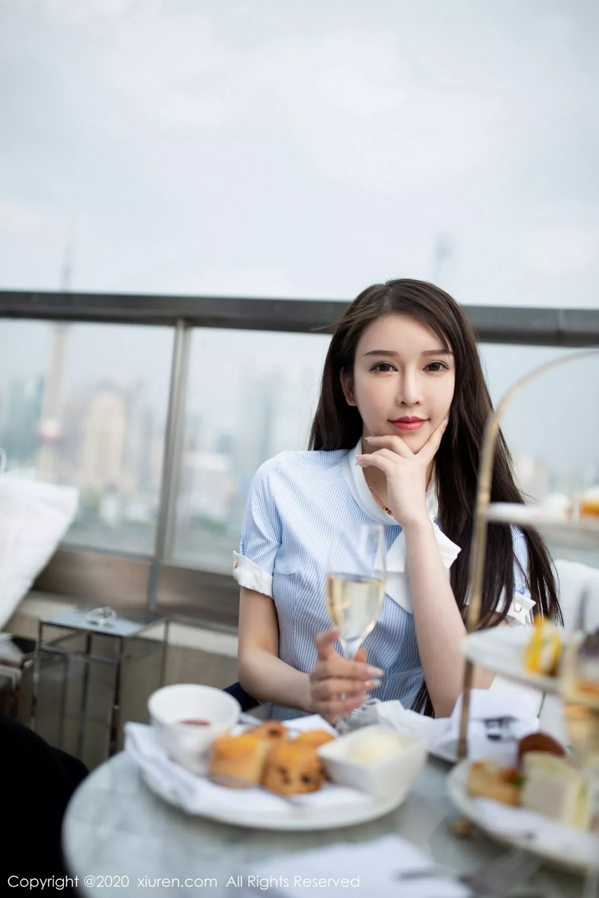 秀人集.com_[XiuRen秀人网]No.2819_嫩模玉兔miki下午茶主题性感内衣配无内黑丝裤袜惹火身材诱惑写真60P