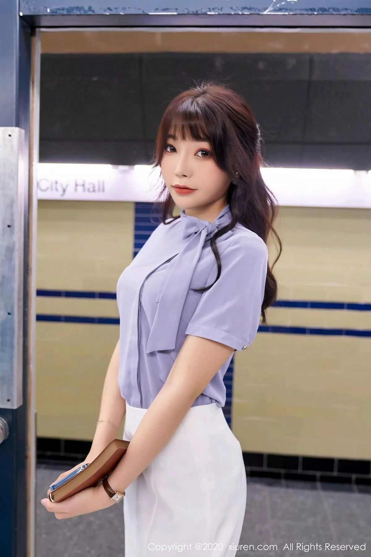 秀人集.com_[XiuRen秀人网]No.2834_女神芝芝Booty真实地铁场景剧情黑丝裤袜半脱露翘臀诱惑写真73P