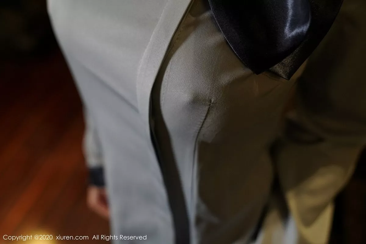 秀人集.com_[XiuRen秀人网]No.2836_嫩模Lucky沈欢欣性感姐妹花魅惑车拍+酒店私房互撩写真合集86P