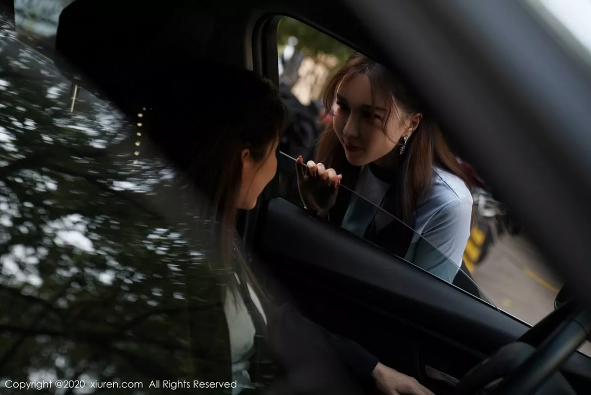 秀人集.com_[XiuRen秀人网]No.2836_嫩模Lucky沈欢欣性感姐妹花魅惑车拍+酒店私房互撩写真合集86P