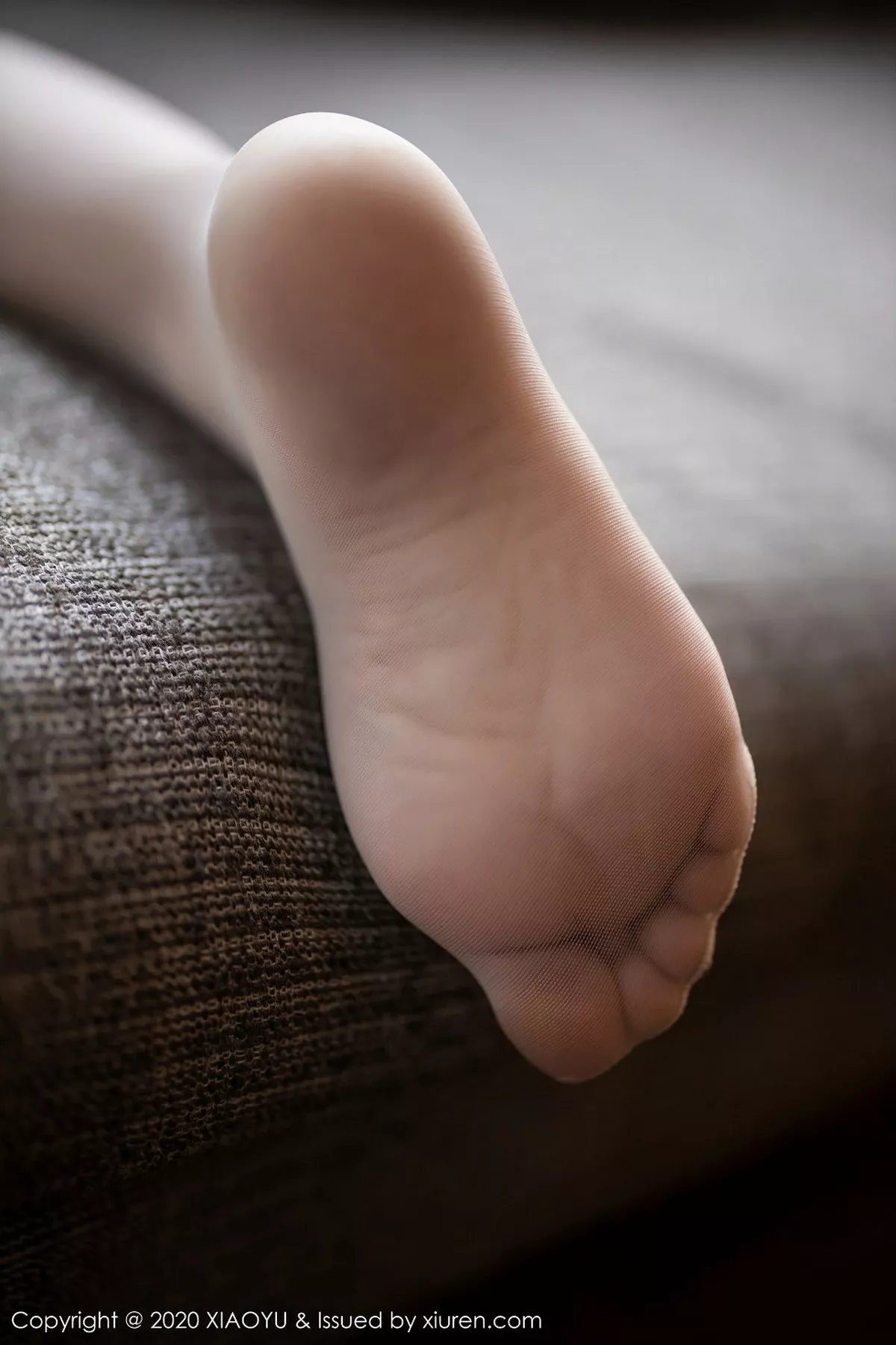 秀人集.com_[XiaoYu画语界]Vol.420_女神冯木木LRIS私房白色吊裙配无内肉丝裤袜秀翘臀诱惑写真91P