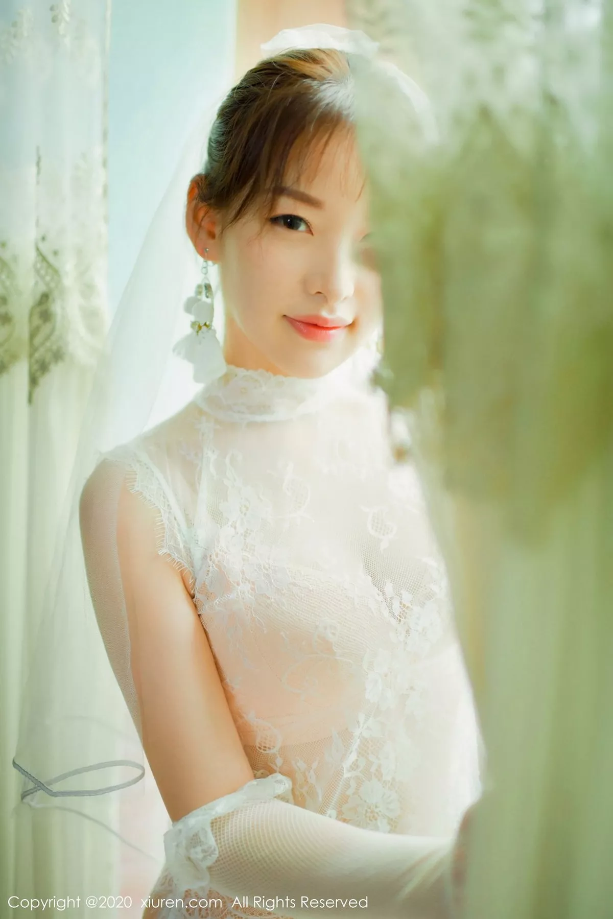 秀人集.com_[XiuRen秀人网]No.2848_嫩模范京宜私房洞房花烛夜主题白色蕾丝内衣透视秀惹火身材写真64P