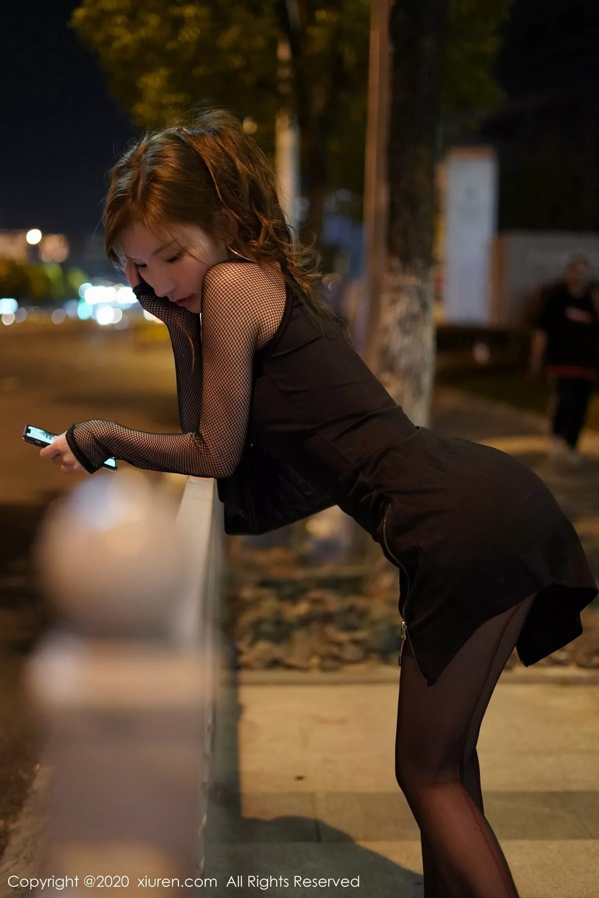 秀人集.com_[XiuRen秀人网]No.2858_女神周于希Sandy脱黑色连衣裙露性感内衣黑丝裤袜娇媚动人写真74P