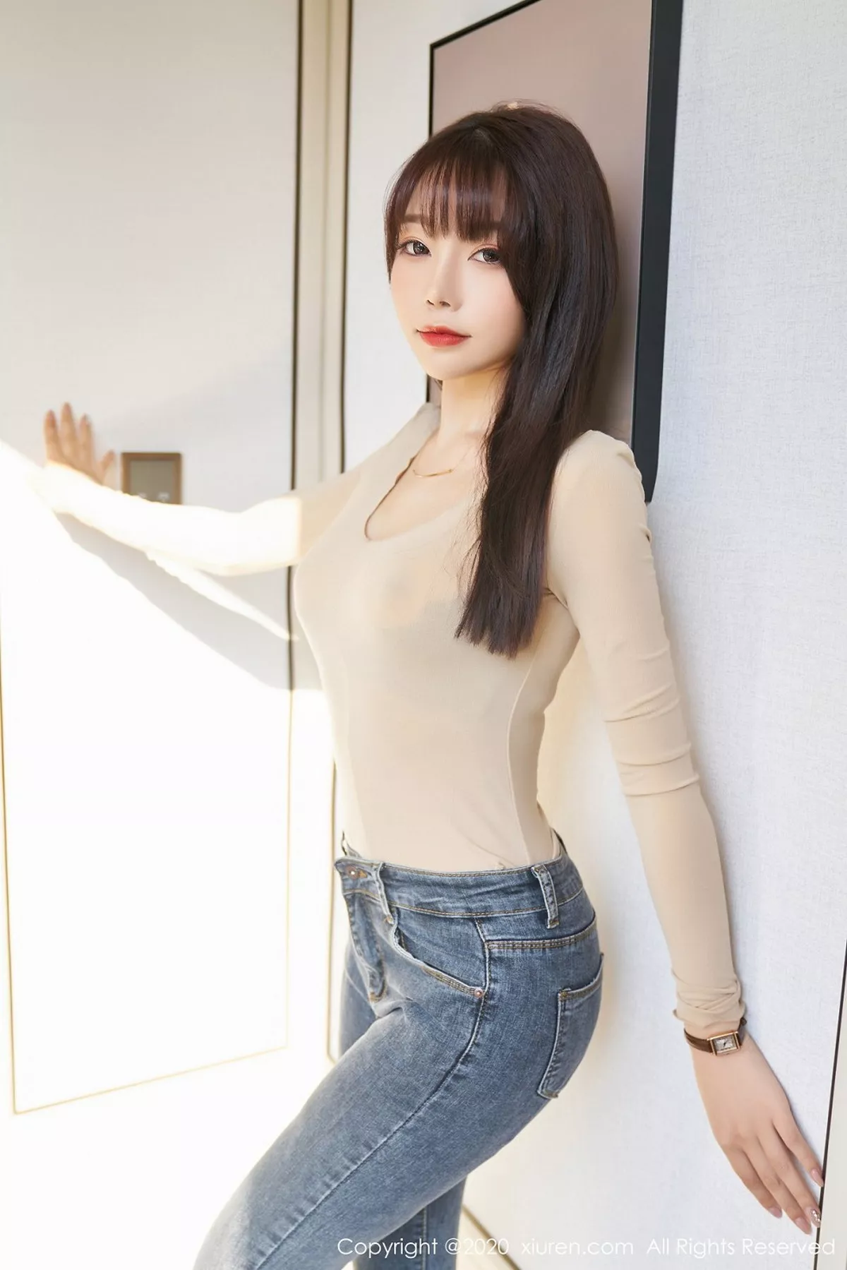 秀人集.com_[XiuRen秀人网]No.2886_女神芝芝Booty私房镂空内衣配蕾丝吊袜半脱秀豪乳翘臀诱惑写真76P