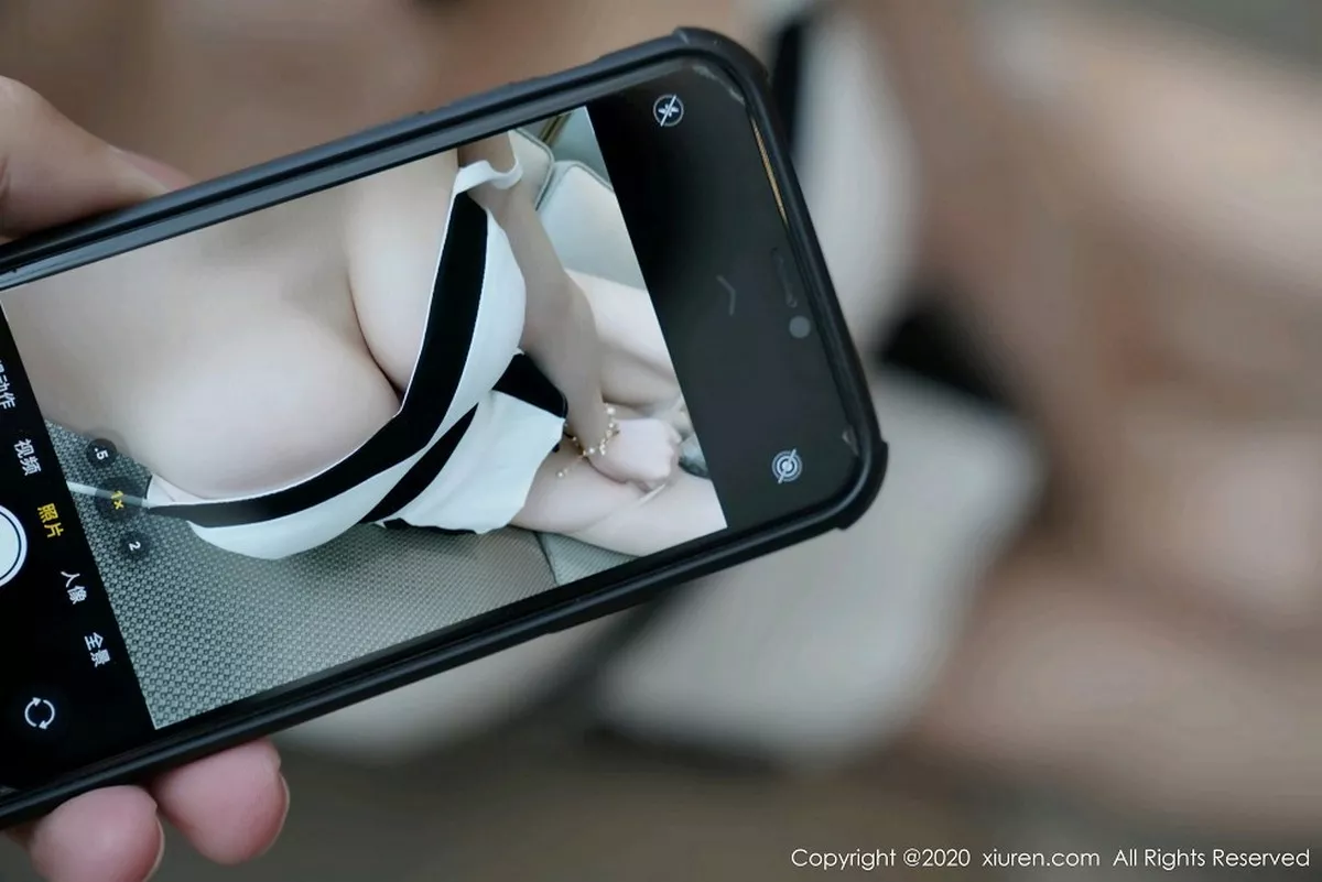 秀人集.com_[XiuRen秀人网]No.2885_女神周于希Sandy职场OL剧情主题私房半脱肉丝裤袜极致诱惑写真113P