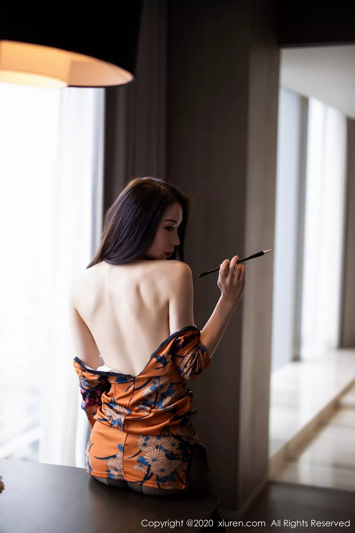 秀人集.com_[XiuRen秀人网]No.2899_嫩模梦心月心愿旅拍古韵旗袍配无内黑丝裤袜秀翘臀极致魅惑写真122P