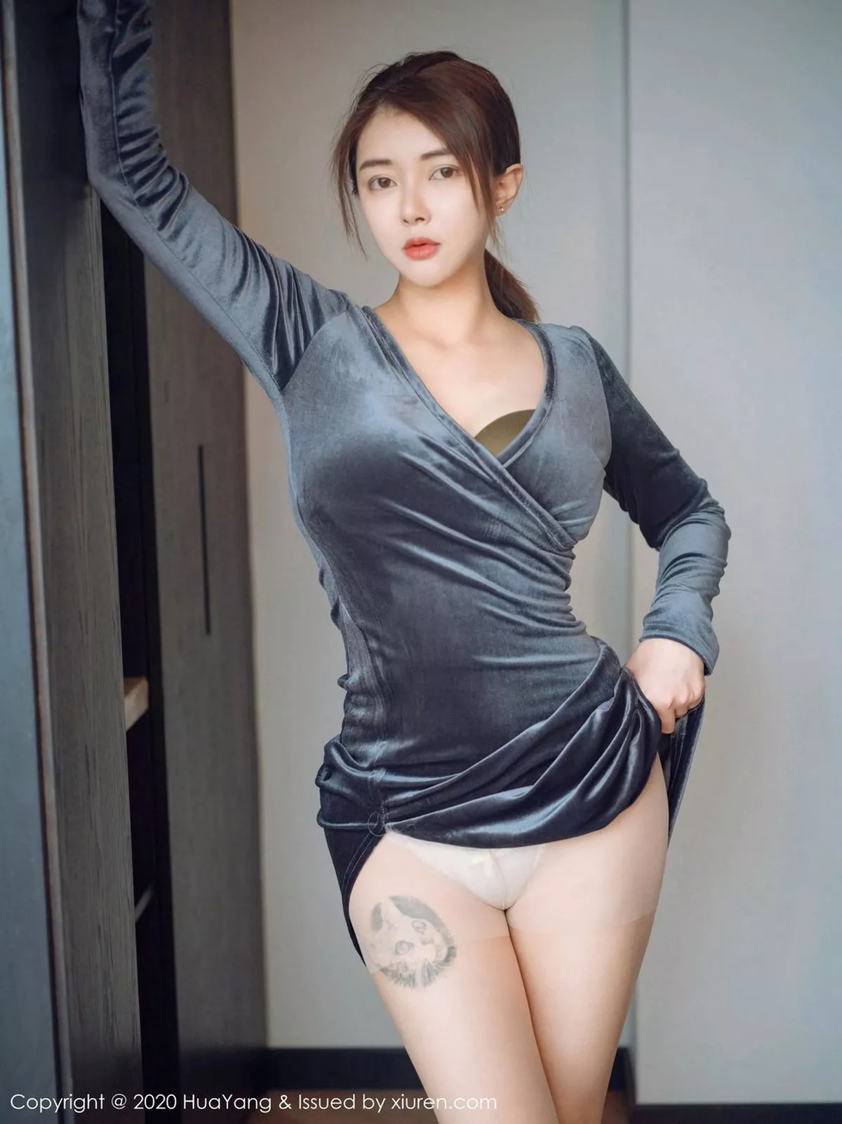 秀人集.com_[HuaYang花漾]Vol.341_嫩模凯竹华丽典雅吊裙半脱露性感内衣肉丝裤袜诱惑写真41P