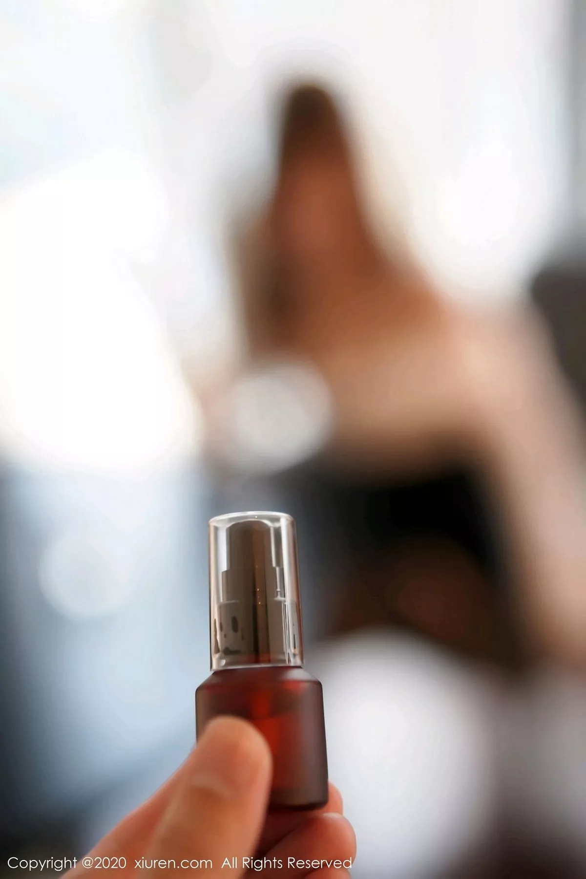 秀人集.com_[XiuRen秀人网]No.2952_女神周于希Sandy酒店真实场景主题床上黑色情趣内衣诱惑写真100P