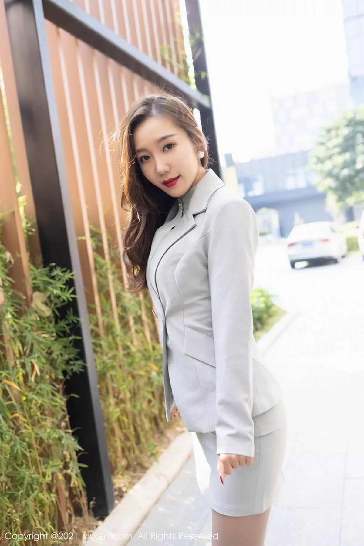 秀人集.com_[XiuRen秀人网]No.2964_嫩模艾静香经典职场OL主题超薄肉丝裤袜秀翘臀撩人诱惑写真43P