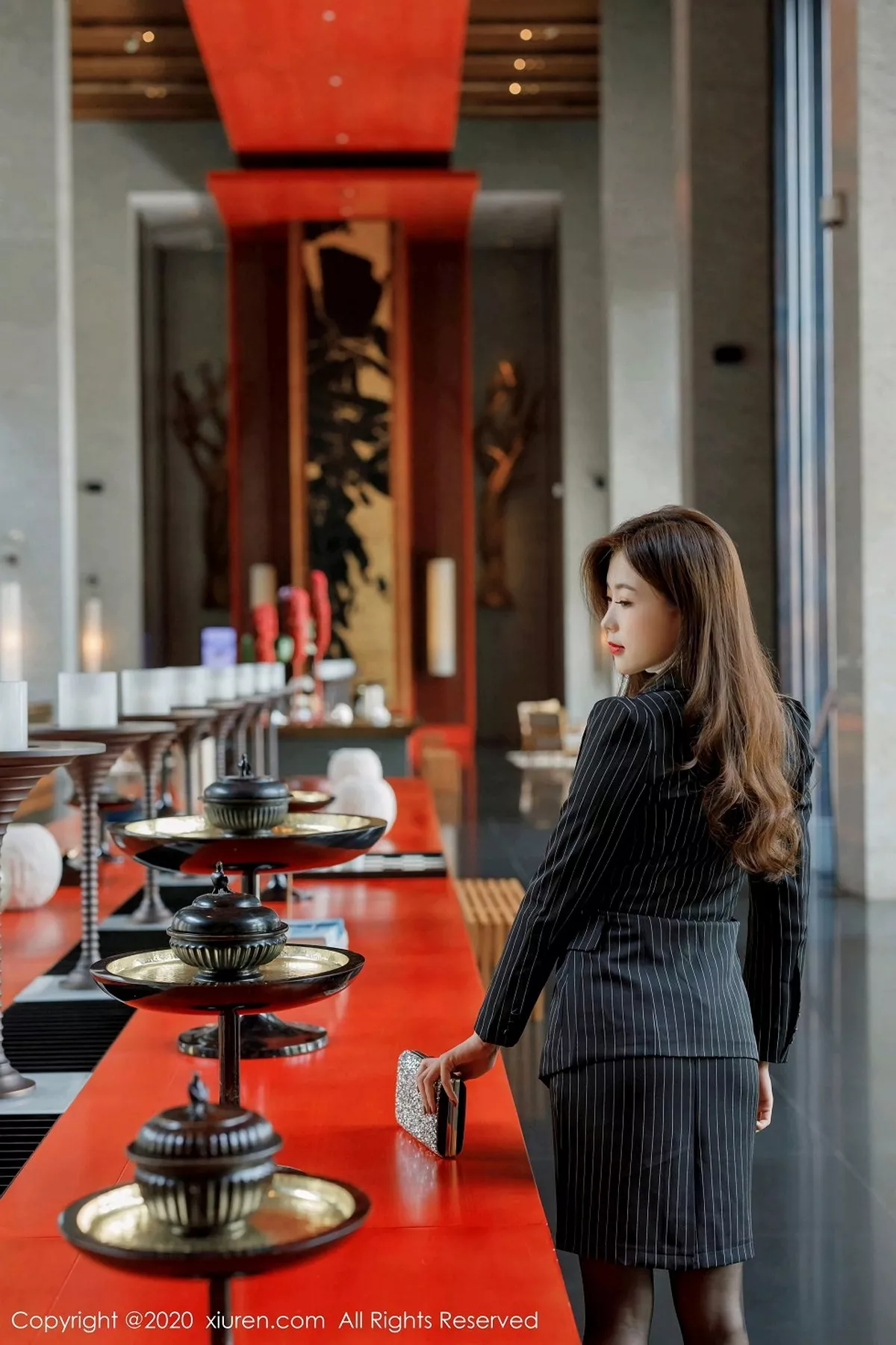 秀人集.com_[XiuRen秀人网]No.2910_嫩模杨紫嫣Cynthia职场女老板主题半脱露开档黑丝裤袜诱惑写真66P