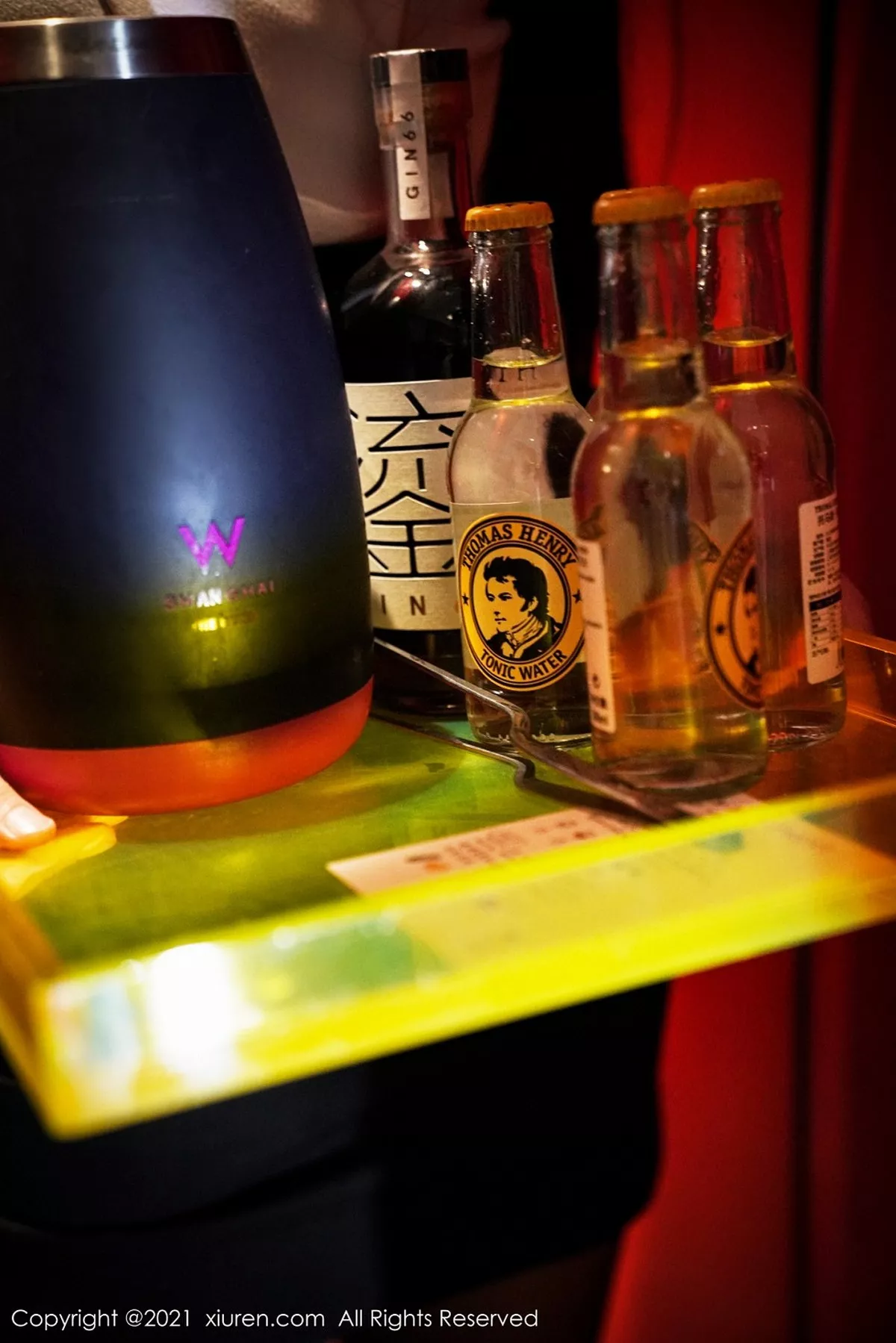 秀人集.com_[XiuRen秀人网]No.2980_嫩模葛征酒店服务员剧情主题短裙下黑丝裤袜秀美腿诱惑写真40P