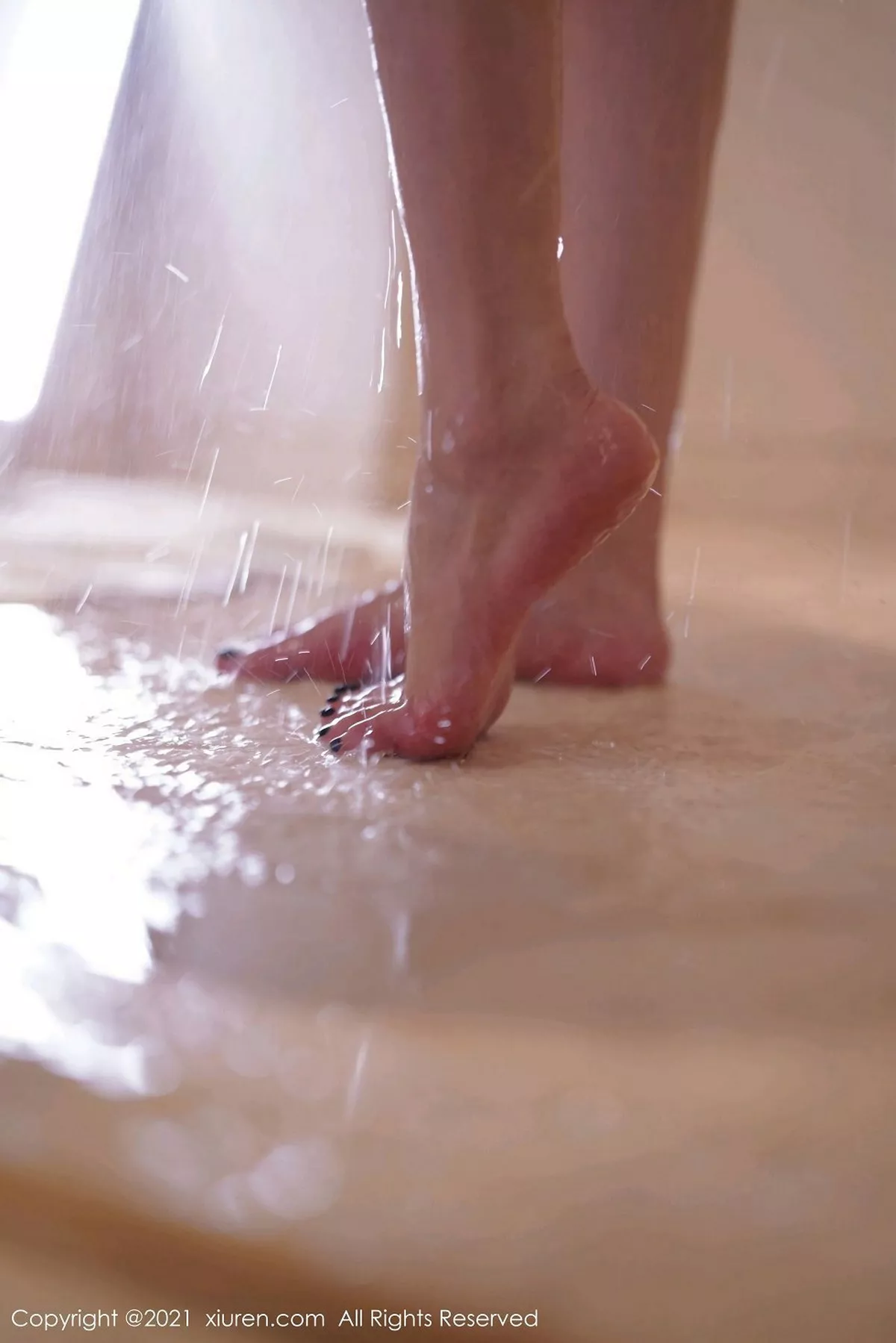 秀人集.com_[XiuRen秀人网]No.3005_女神周于希Sandy浴室中真空连身裙半撩露豪乳半球极致诱惑写真80P