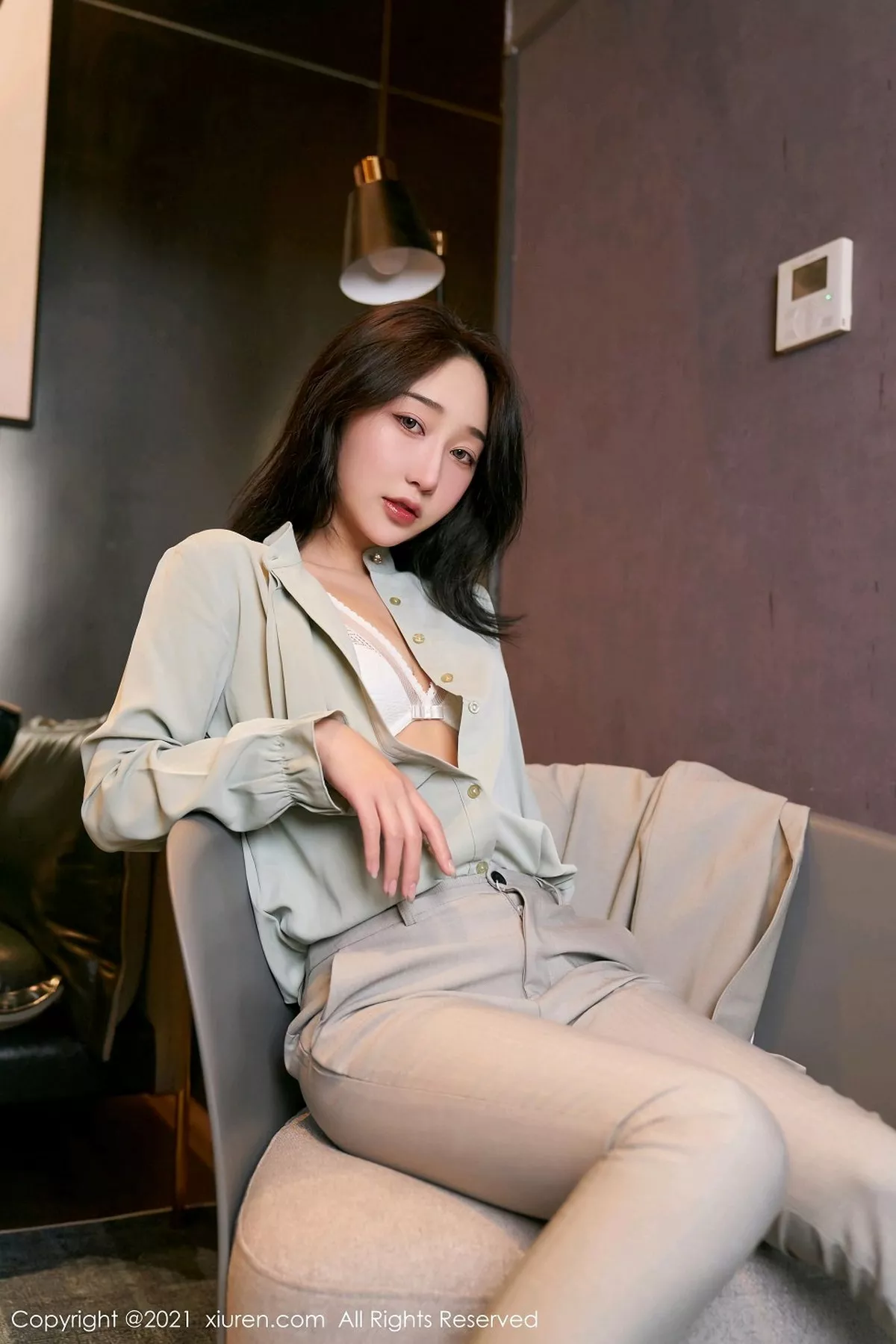 秀人集.com_[XiuRen秀人网]No.3009_嫩模九月生秘书职业装主题私房半脱露性感内衣完美诱惑写真100P