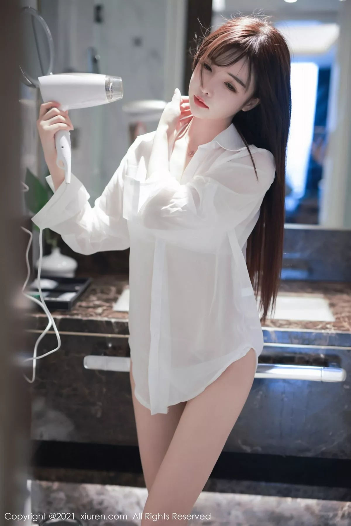 秀人集.com_[XiuRen秀人网]No.3064_嫩模南初妹妹洁白动人衬衫配白色内衣秀完美身材撩人诱惑写真50P