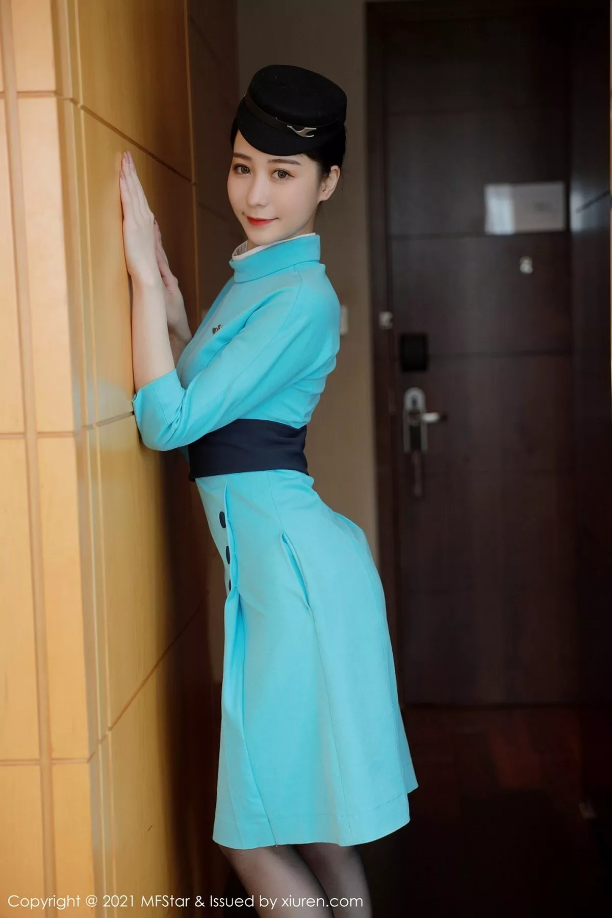 秀人集.com_[MFStar模范学院]Vol.455_嫩模水水er私房脱典雅空姐制服露黑丝裤袜秀翘臀诱惑写真68P