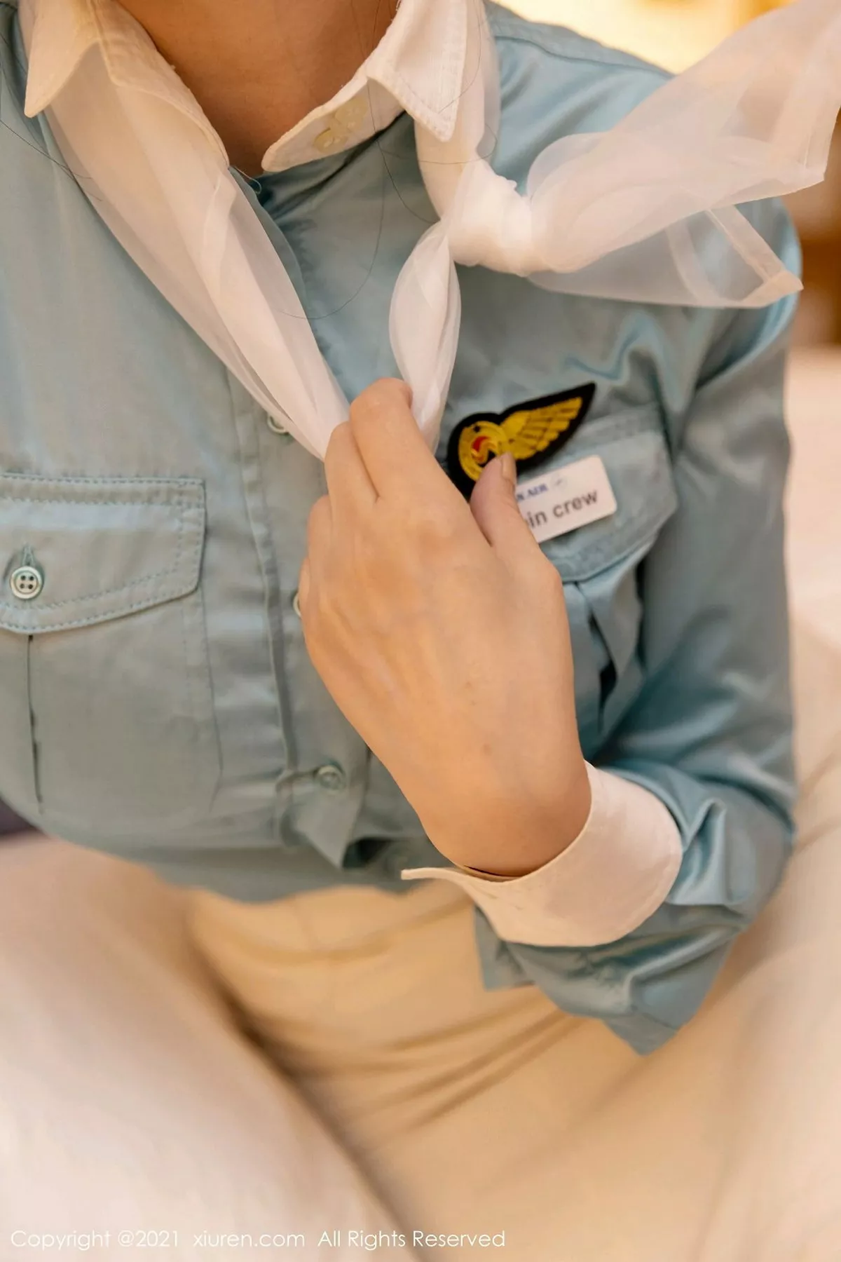 秀人集.com_[XiuRen秀人网]No.3014_嫩模允爾厦门旅拍空姐剧情主题私房脱衣露火辣身材诱惑写真84P