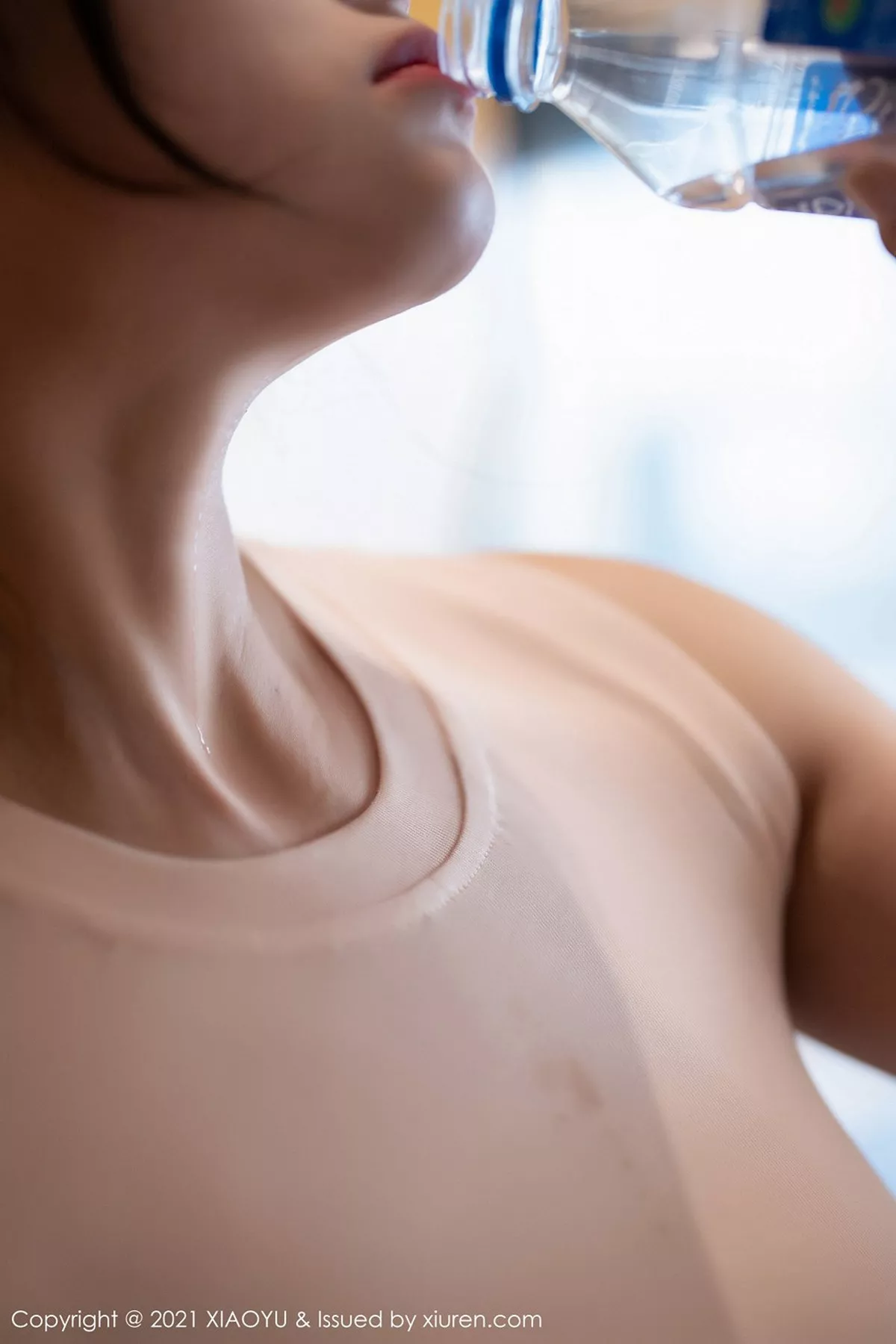 秀人集.com_[XiaoYu画语界]Vol.468_嫩模奈沐子私房薄透上衣真空无内激凸朦胧肉丝秀翘臀诱惑写真70P