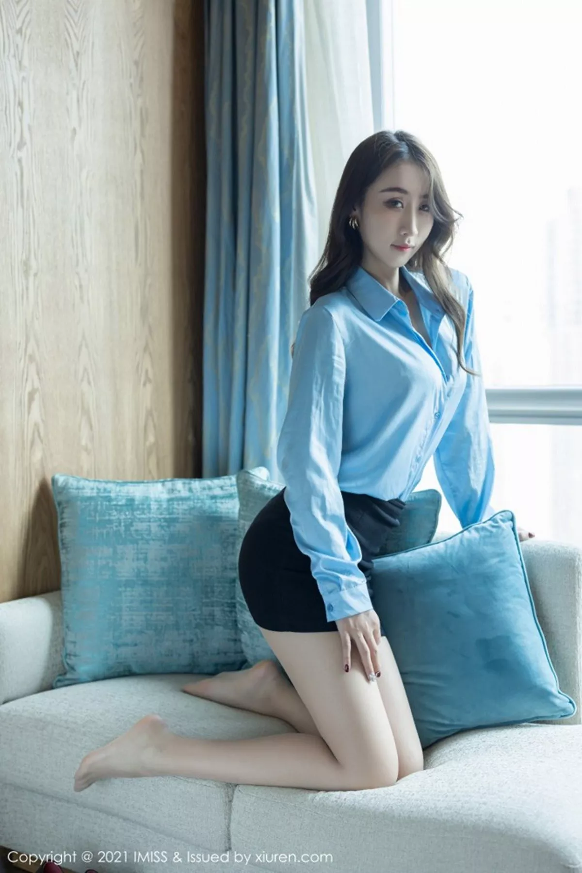 秀人集.com_[IMISS爱蜜社]Vol.554_嫩模萌白酱职业装OL主题性感衬衣配肉丝裤袜完美诱惑写真72P