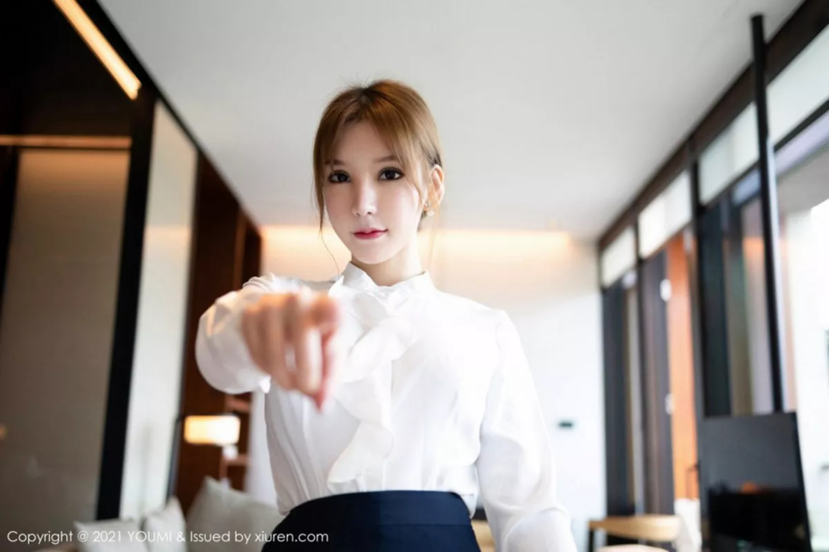 秀人集.com_[YouMi尤蜜荟]Vol.606_女神周于希Sandy厦门旅拍女强人与下属剧情撩人姿势诱惑写真106P