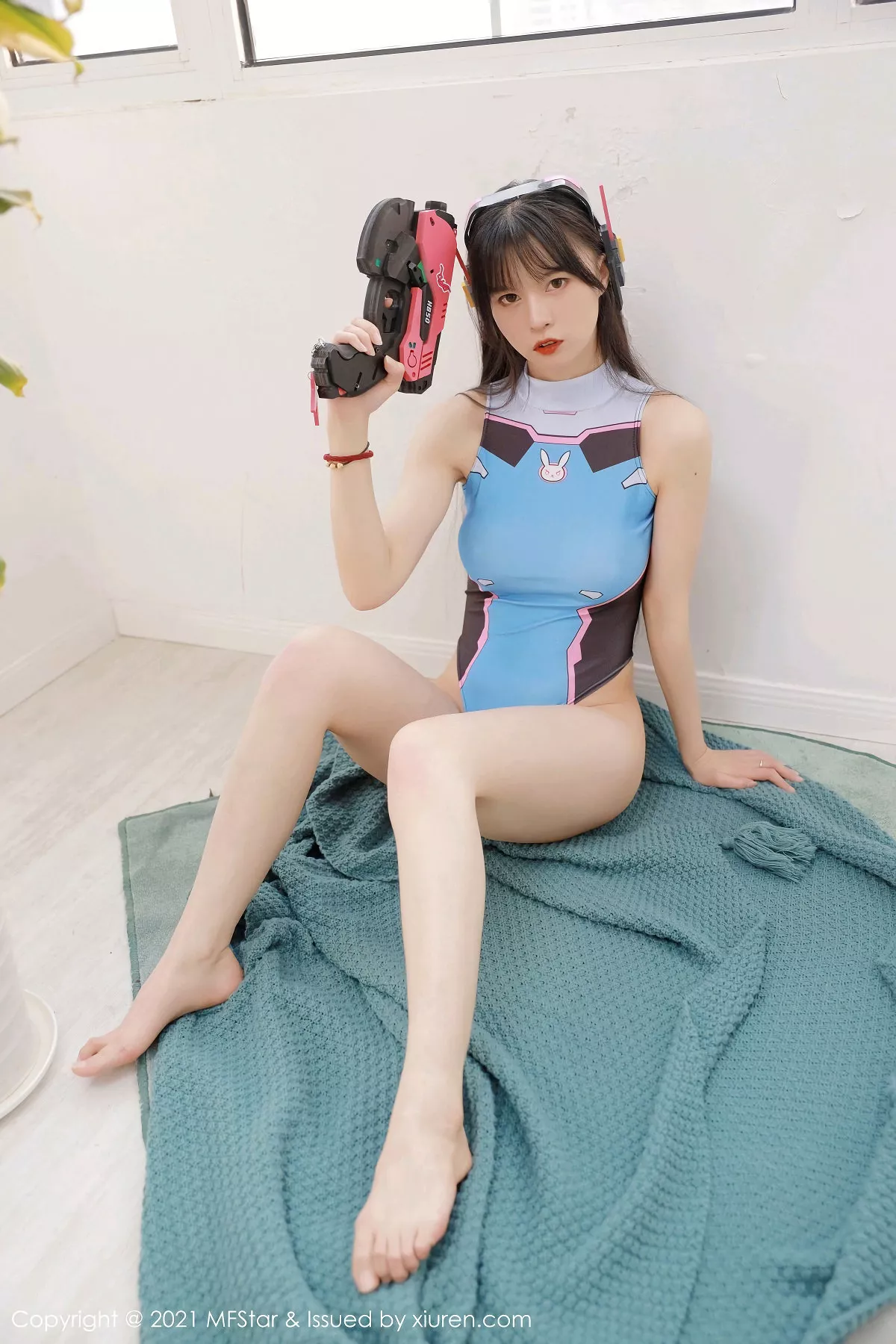 秀人集.com_[MFStar模范学院]Vol.462_嫩模桃香子守望先锋DVA主题紧身连体衣秀完美身材写真41P