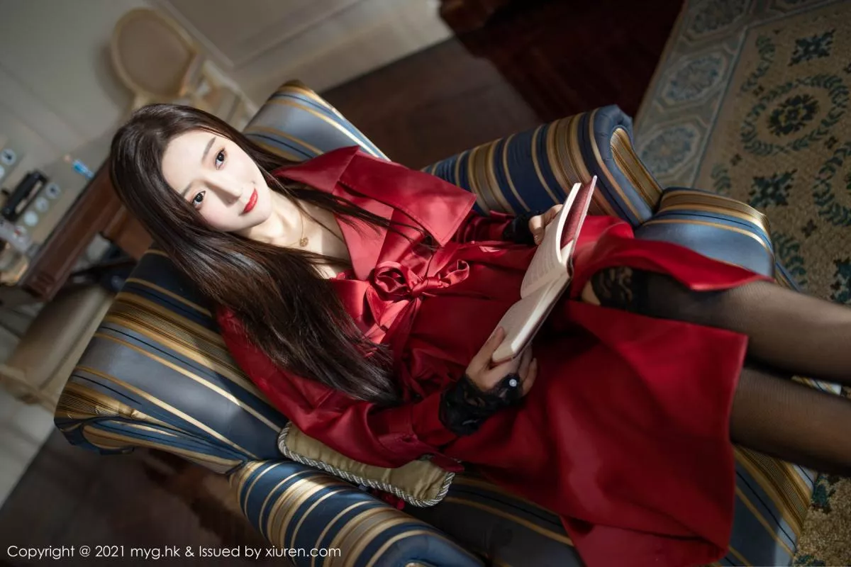 秀人集.com_[MyGirl美媛馆]Vol.496_女神王馨瑶yanni鲜红飒爽皮衣配黑丝网袜半脱露翘臀诱惑写真63P