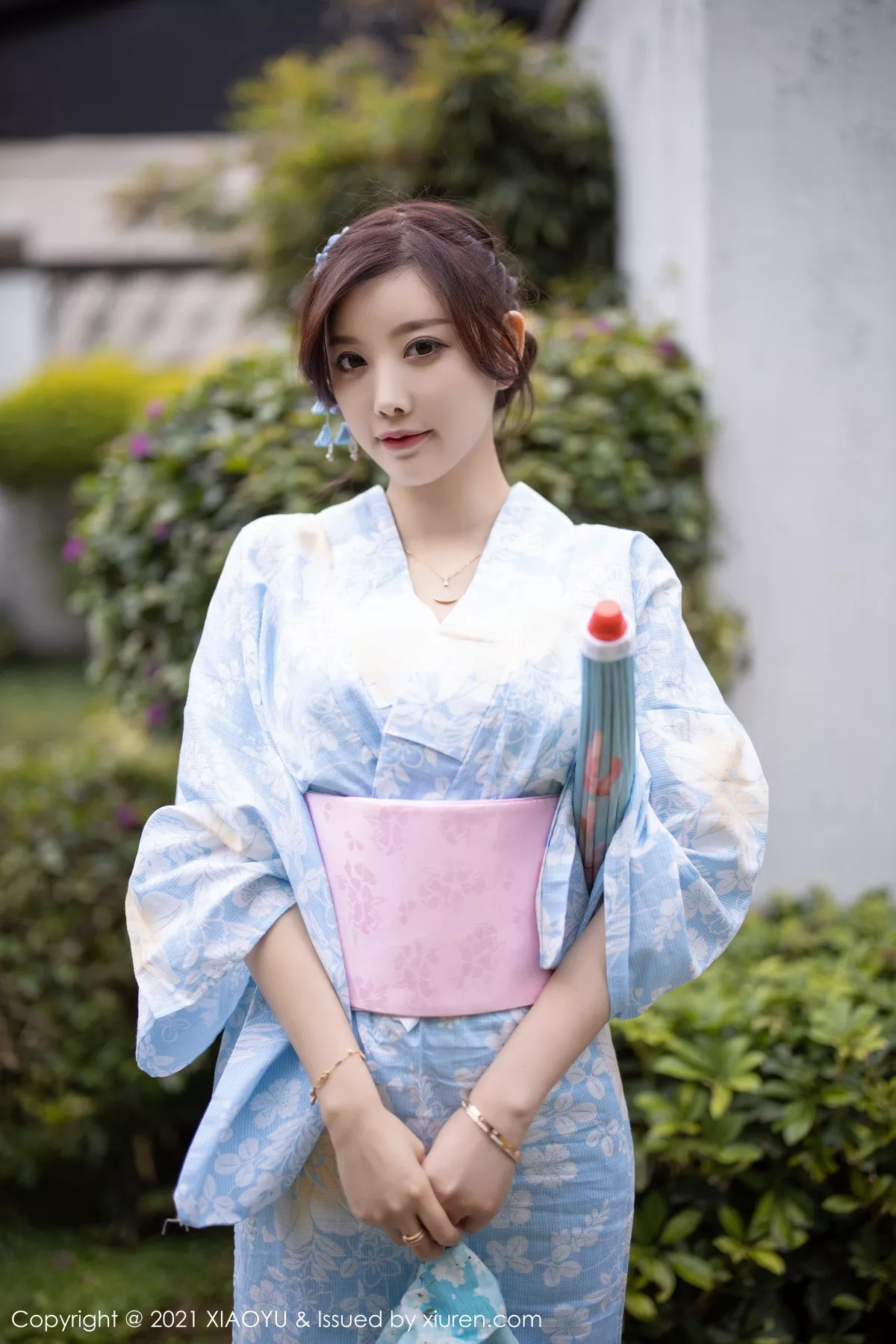 秀人集.com_[XiaoYu画语界]Vol.482_女神杨晨晨sugar厦门旅拍户外日式和服系列半脱撩人诱惑写真80P