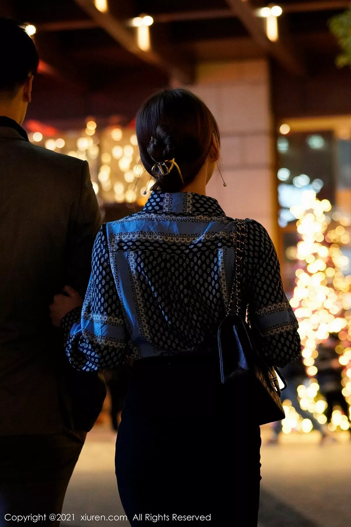 秀人集.com_[XiuRen秀人网]No.3097_女神周于希剧情主题私房性感内衣配吊带黑丝渔网撩人诱惑写真82P