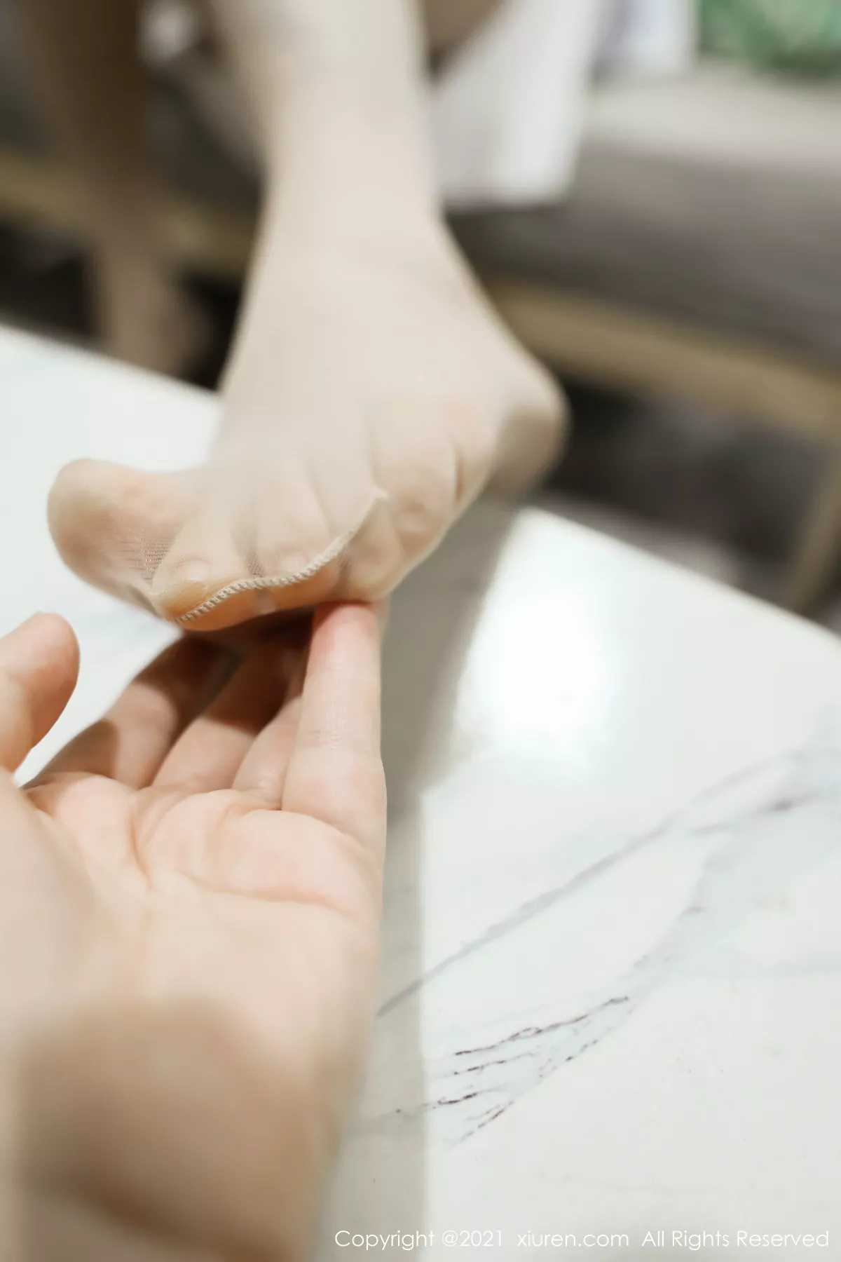 秀人集.com_[XiuRen秀人网]No.3214_嫩模夏西CiCi教室师生主题半脱露开档肉丝裤袜秀翘臀诱惑写真50P