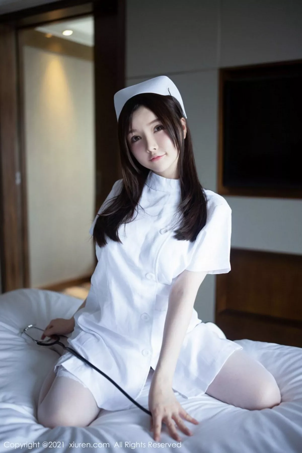 秀人集.com_[XiuRen秀人网]No.3114_女神糯美子Mini洁白护士制服主题私房蕾丝内衣秀豪乳翘臀诱惑写真54P