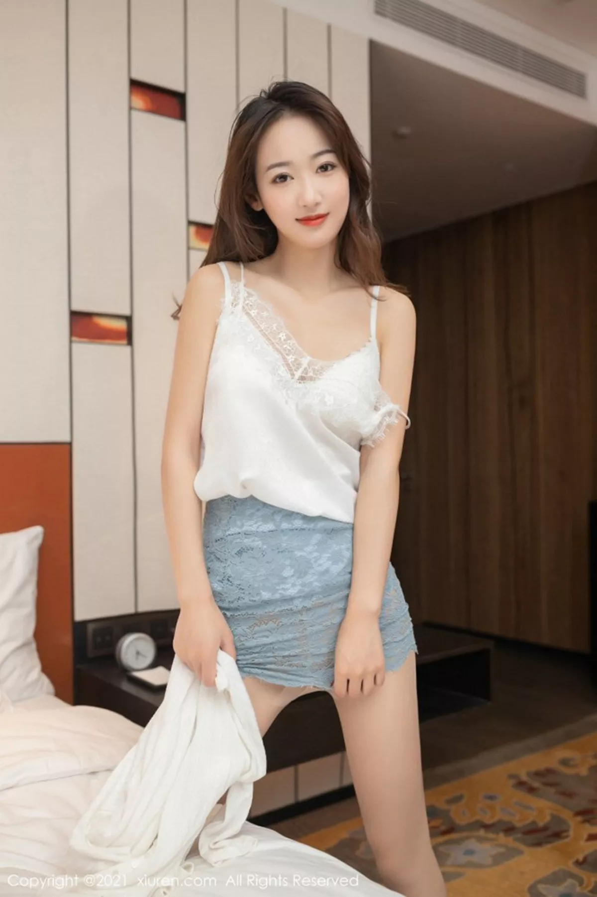秀人集.com_[XiuRen秀人网]No.3115_嫩模唐安琪与闺蜜下午茶主题超薄肉丝裤袜秀美腿典雅迷人写真68P