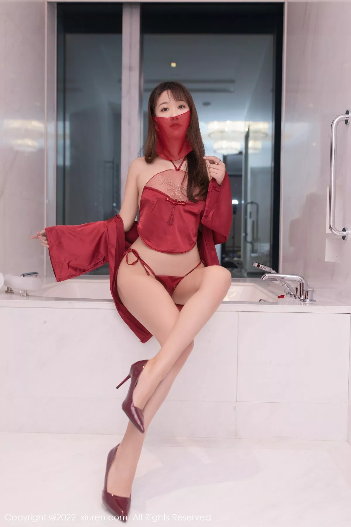 秀人集.com_[XiuRen秀人网]No.5226_模特唐安琪广州-云南旅拍酒店浴缸红色服饰秀完美身材诱惑写真78P