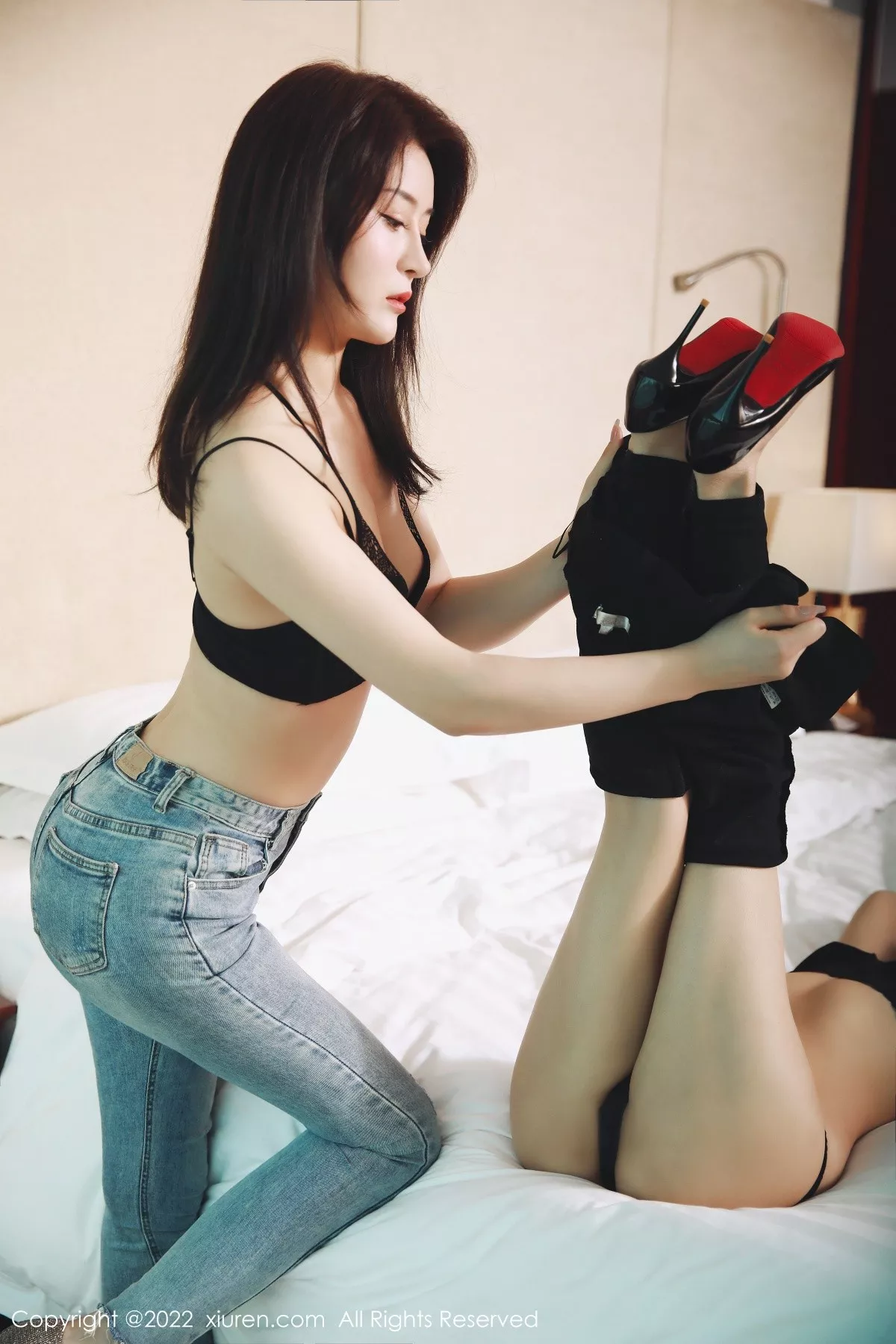 秀人集.com_[XiuRen秀人网]No.5227_模特璀灿合集私房性感姐妹花黑色内衣秀完美身材迷人诱惑写真67P