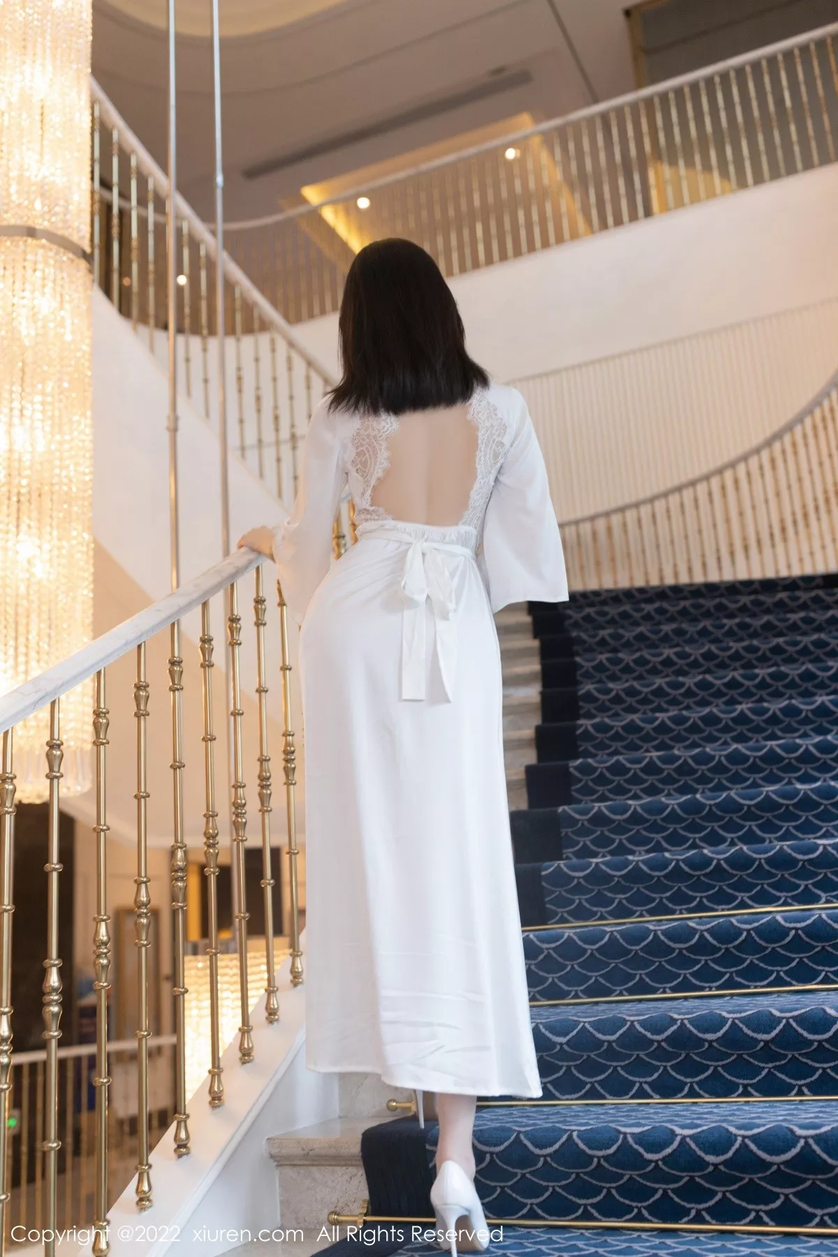 秀人集.com_[XiuRen秀人网]No.5263_模特安然anran广州-云南旅拍丝质睡衣配无内肉丝惹火诱惑写真75P