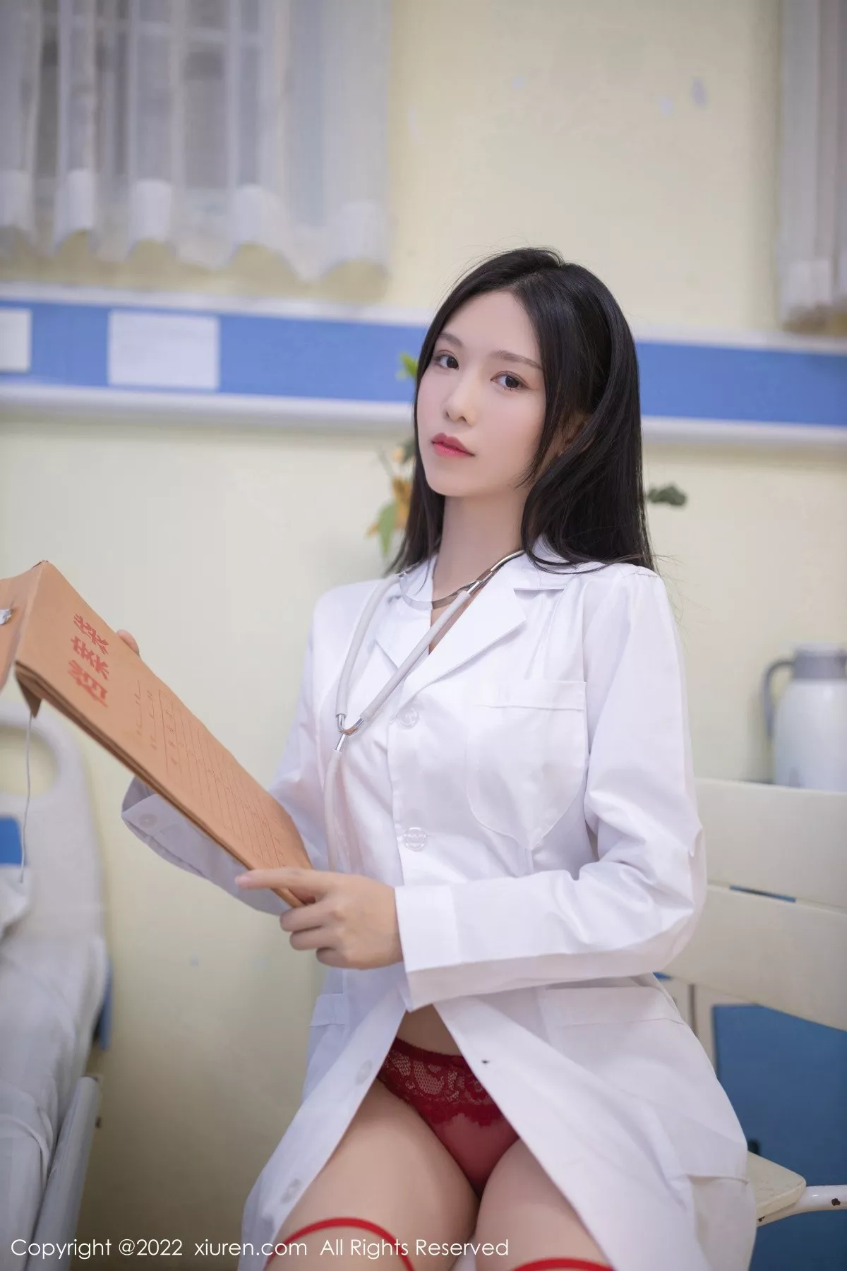 秀人集.com_[XiuRen秀人网]No.5267_模特利世脱性感白色护士服露暗红色蕾丝内衣超薄肉丝诱惑写真74P