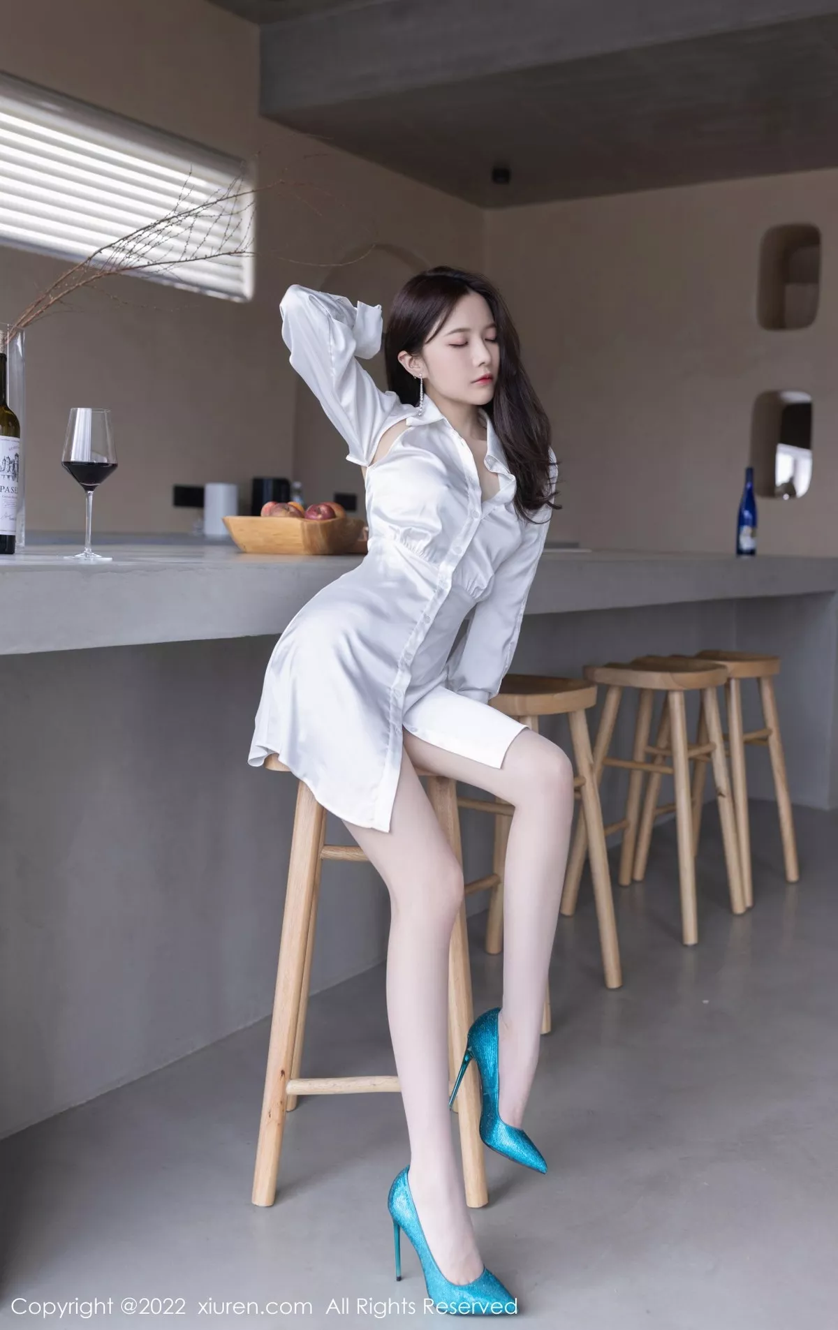 秀人集.com_[XiuRen秀人网]No.5286_模特鱼子酱Fish云南旅拍性感白T配超薄肉丝秀婀娜身姿诱惑写真80P