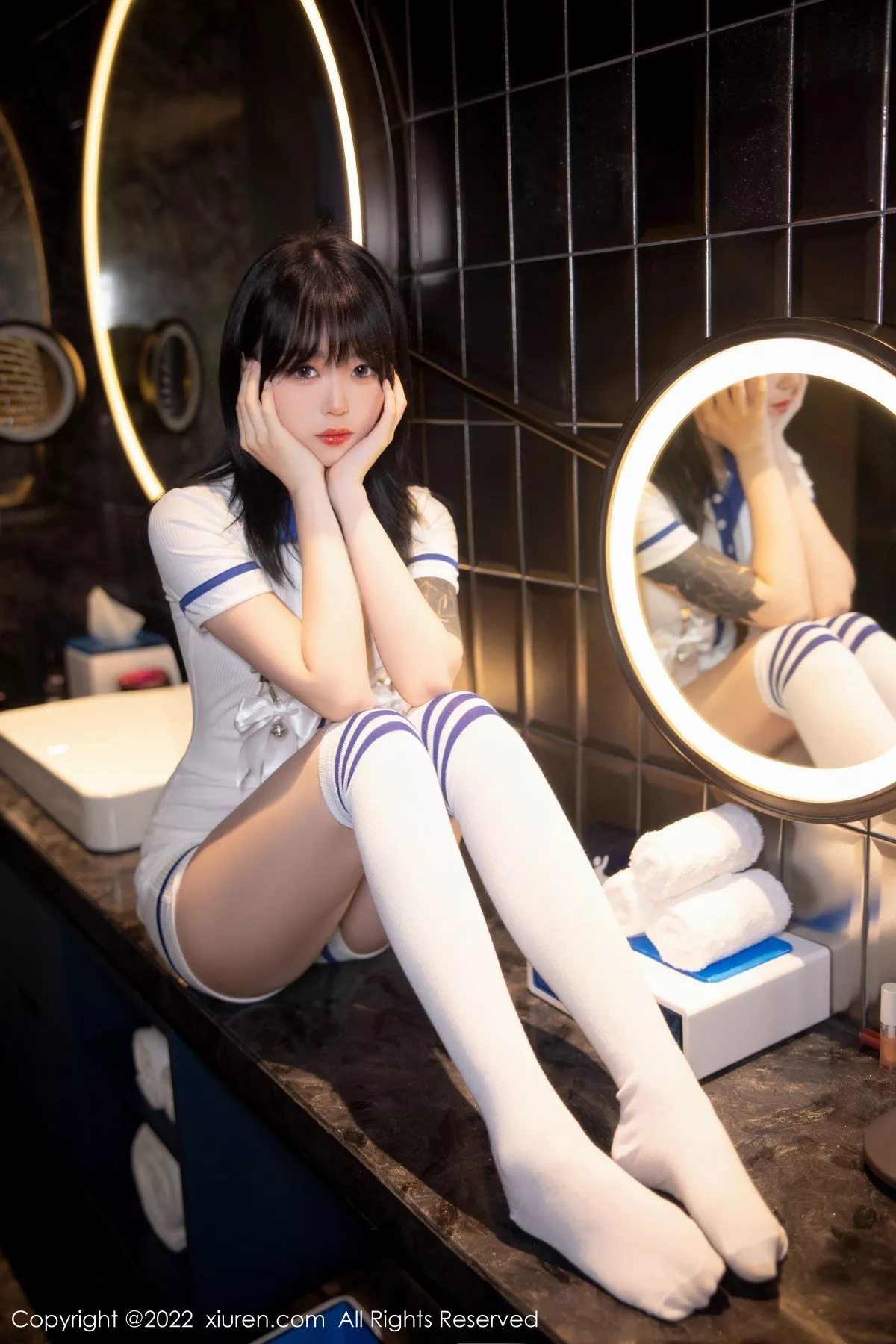 秀人集.com_[XiuRen秀人网]No.5291_模特奶瓶性感白色水手服饰配白色长袜秀苗条身材迷人美腿写真88P