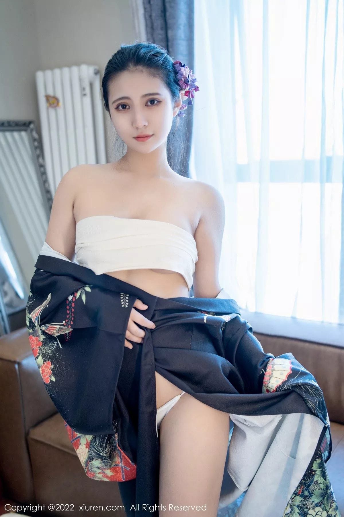 秀人集.com_[XiuRen秀人网]No.5309_模特久久Aimee日系居家和服半脱露白色抹胸内衣秀豪乳诱惑写真62P