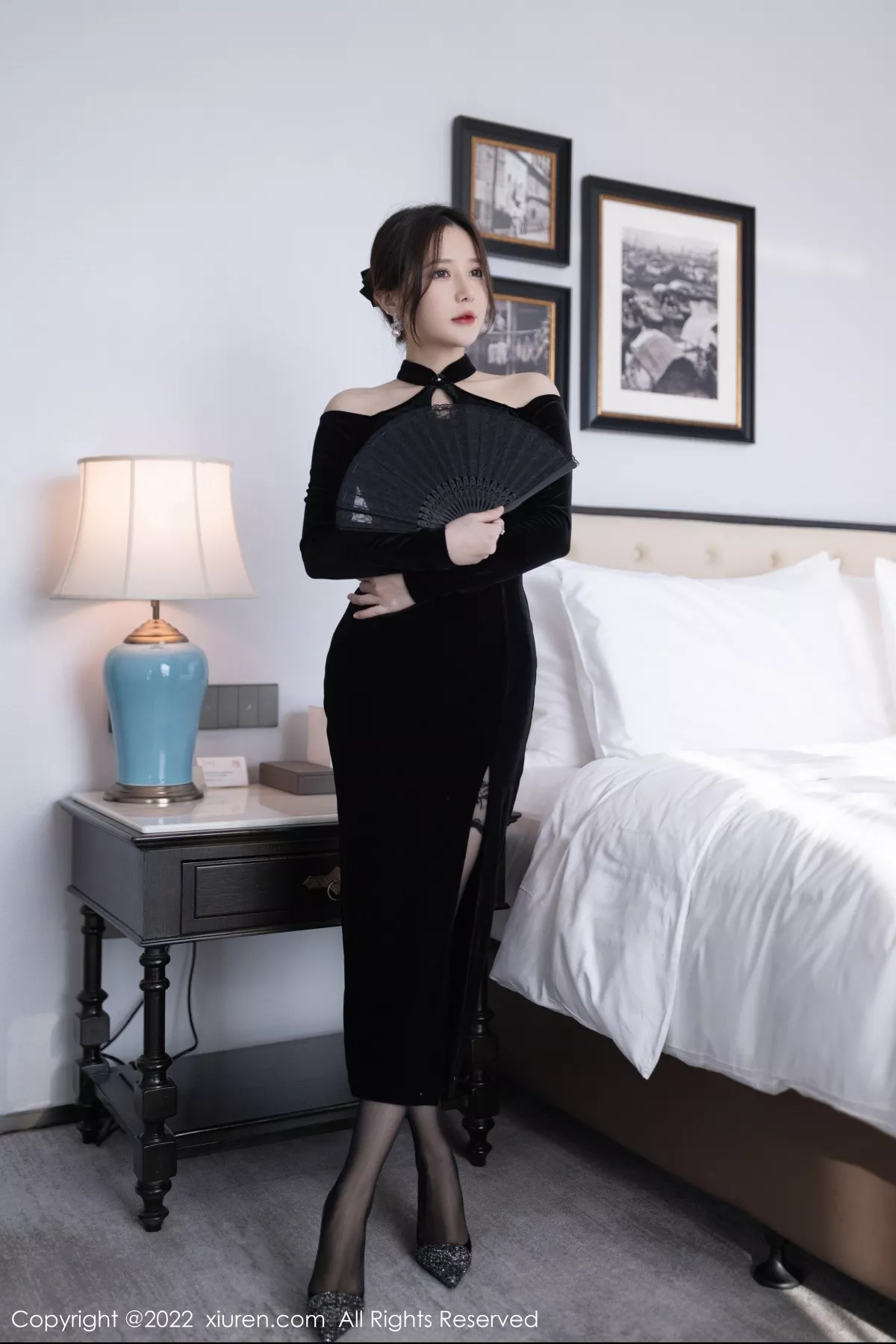 秀人集.com_[XiuRen秀人网]No.5362_模特鱼子酱Fish云南旅拍脱黑色露肩礼裙露蕾丝内衣迷人诱惑写真79P
