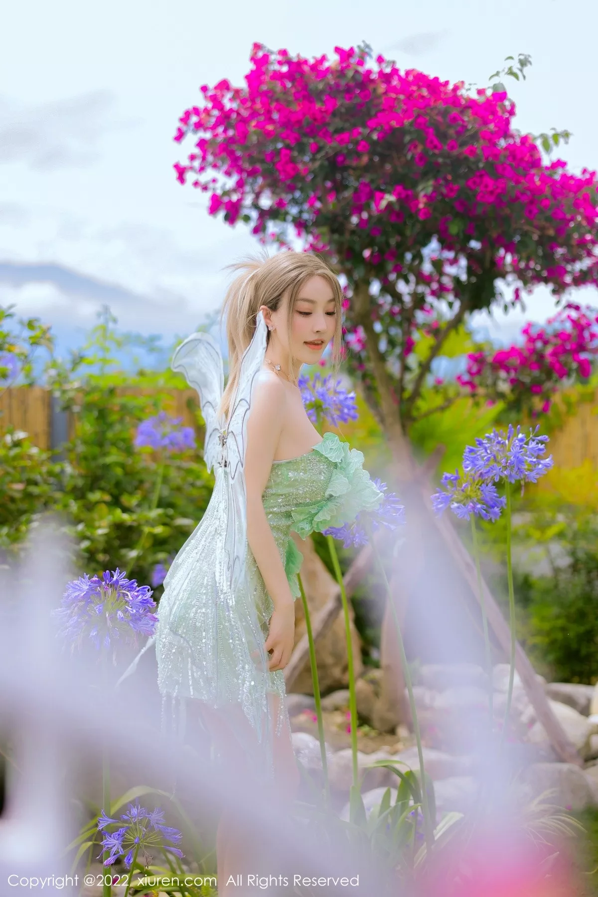 秀人集.com_[XiuRen秀人网]No.5382_女神朱可儿Flora大理旅拍绿色精灵服饰低胸秀傲人豪乳诱惑写真68P