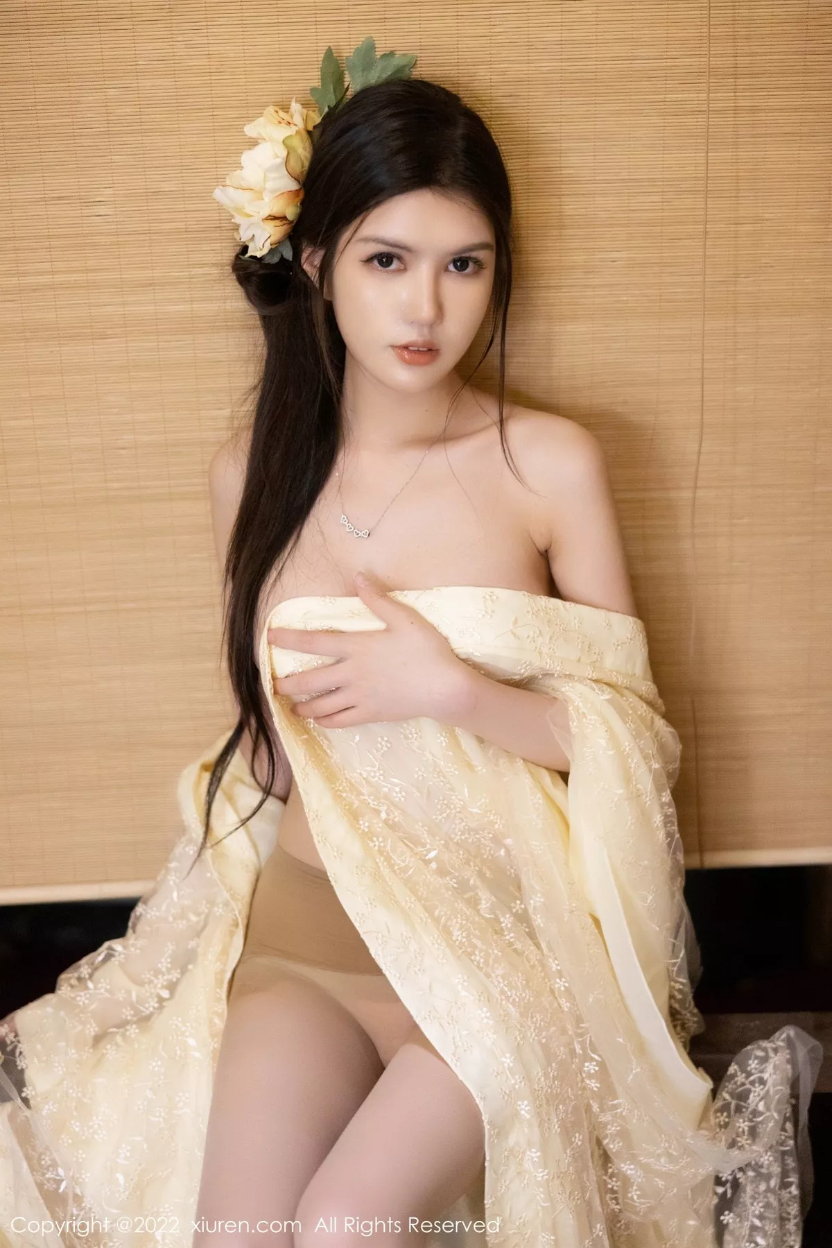 秀人集.com_[XiuRen秀人网]No.5387_模特媛媛酱belle淡黄轻透古装服配超薄肉丝秀惹火身材诱惑写真60P