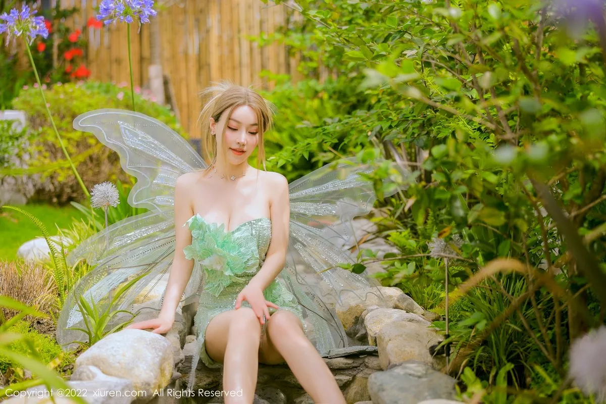 秀人集.com_[XiuRen秀人网]No.5382_女神朱可儿Flora大理旅拍绿色精灵服饰低胸秀傲人豪乳诱惑写真68P