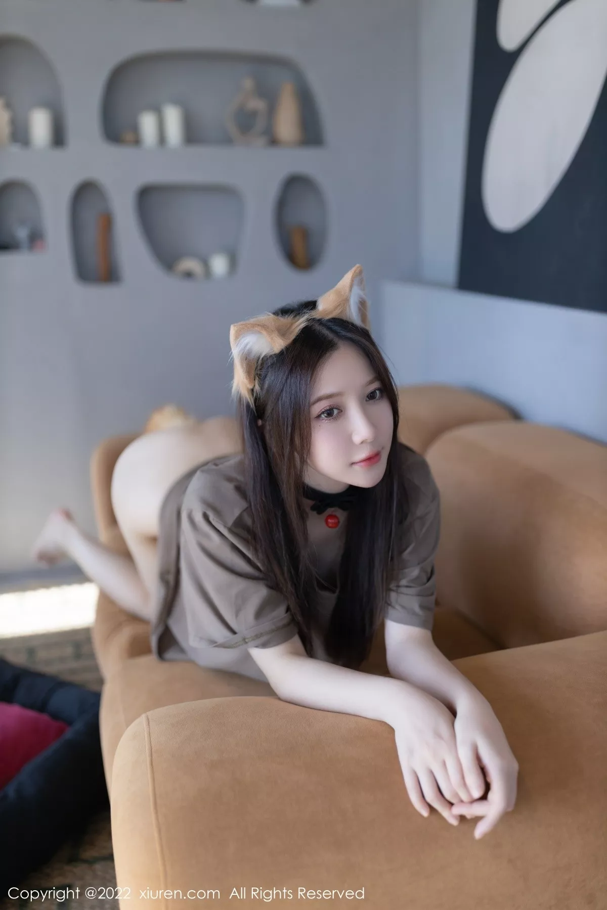 秀人集.com_[XiuRen秀人网]No.5395_模特鱼子酱Fish猫咪装扮主题宽松上衣秀婀娜动人身段诱惑写真75P