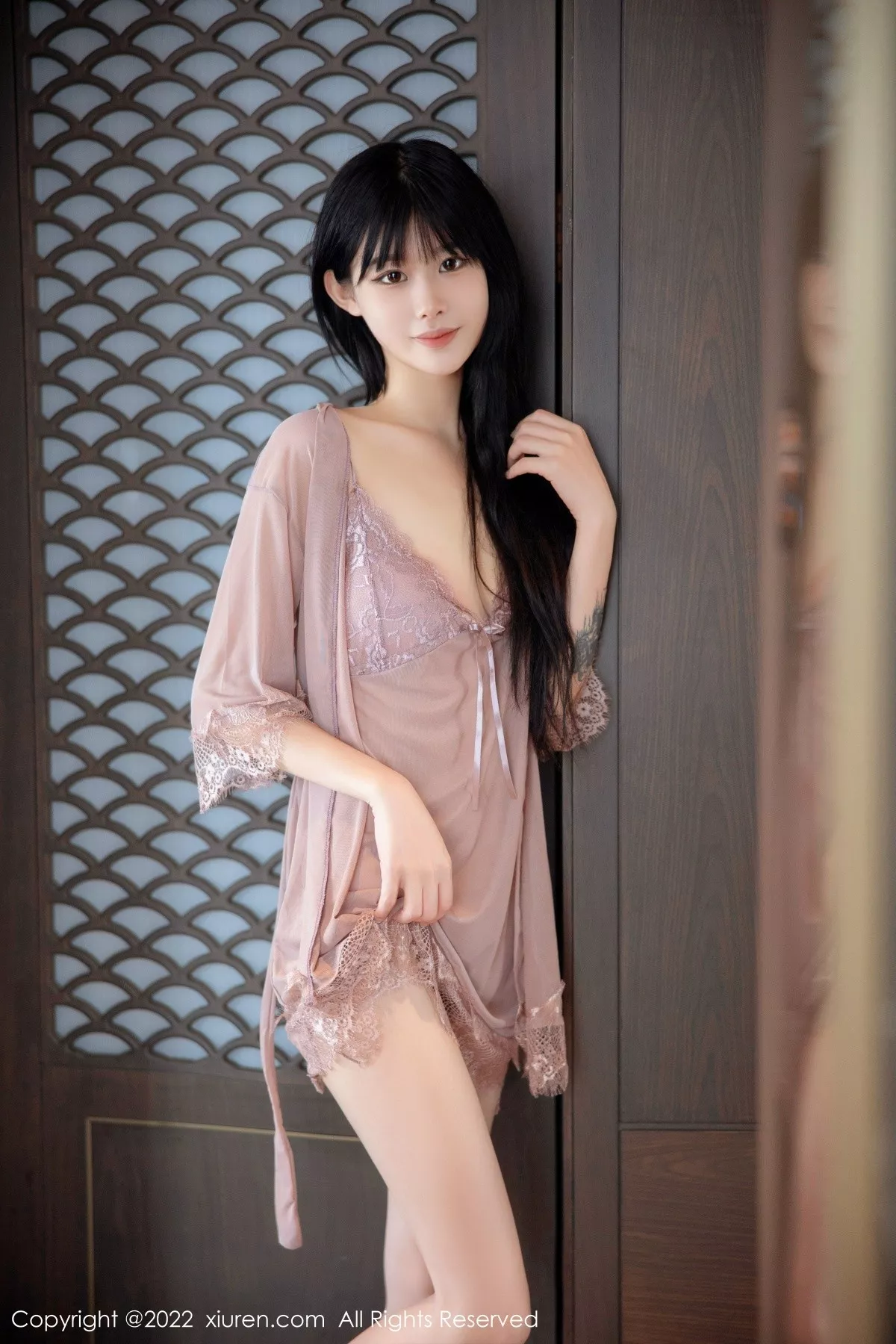 秀人集.com_[XiuRen秀人网]No.5408_模特77qiqi私房淡紫睡衣透视秀完美身材性感美腿撩人诱惑写真69P